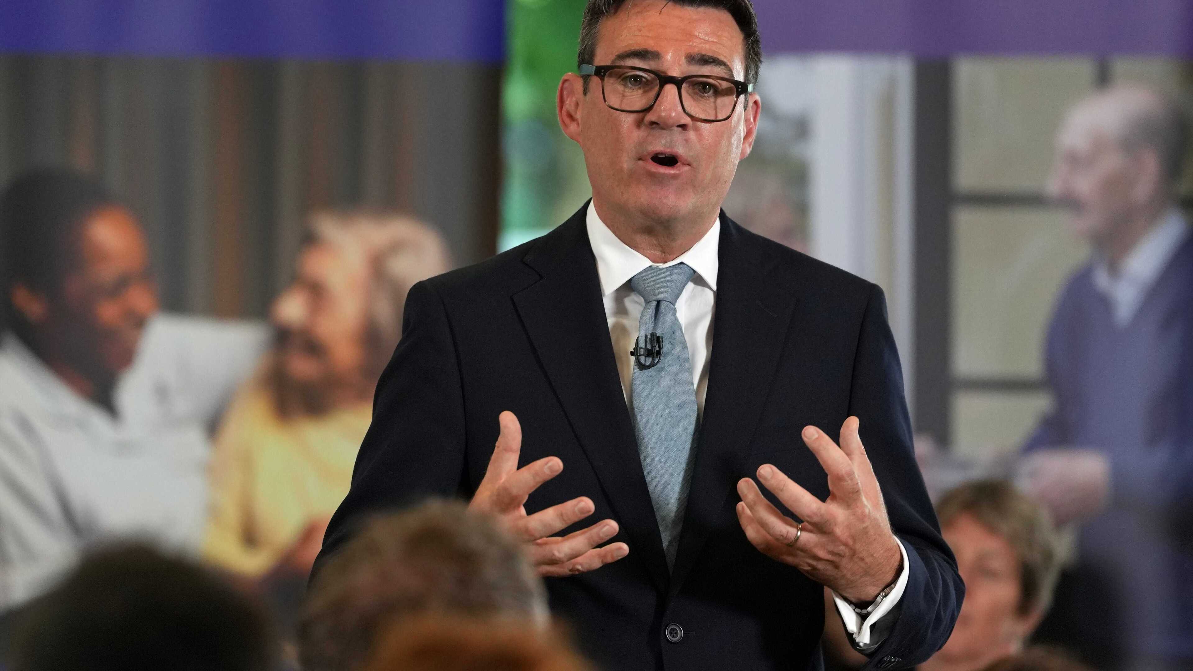 Palliative and social care needs fixing before assisted dying debate, PM says