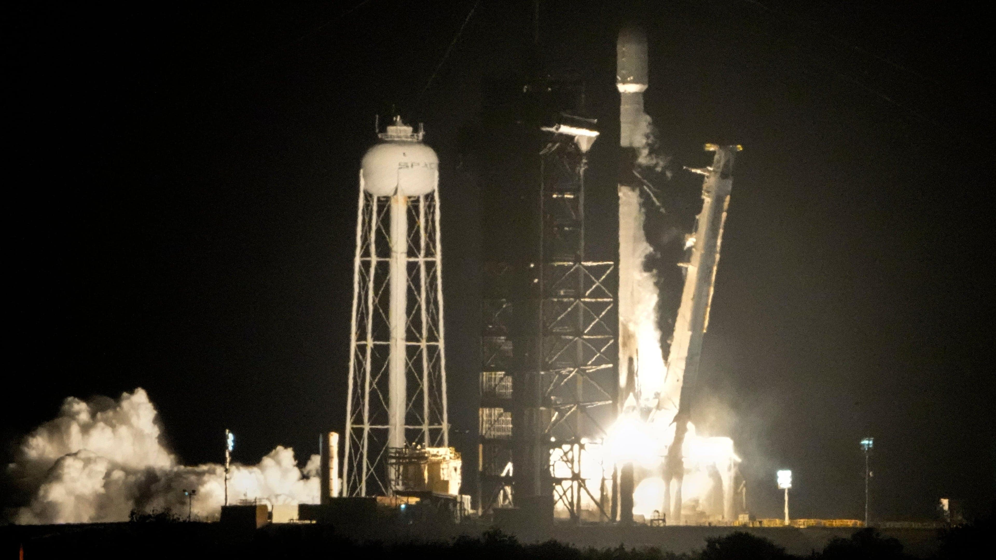 Satellite captures before and after pictures of SpaceX rocket’s Moon crash