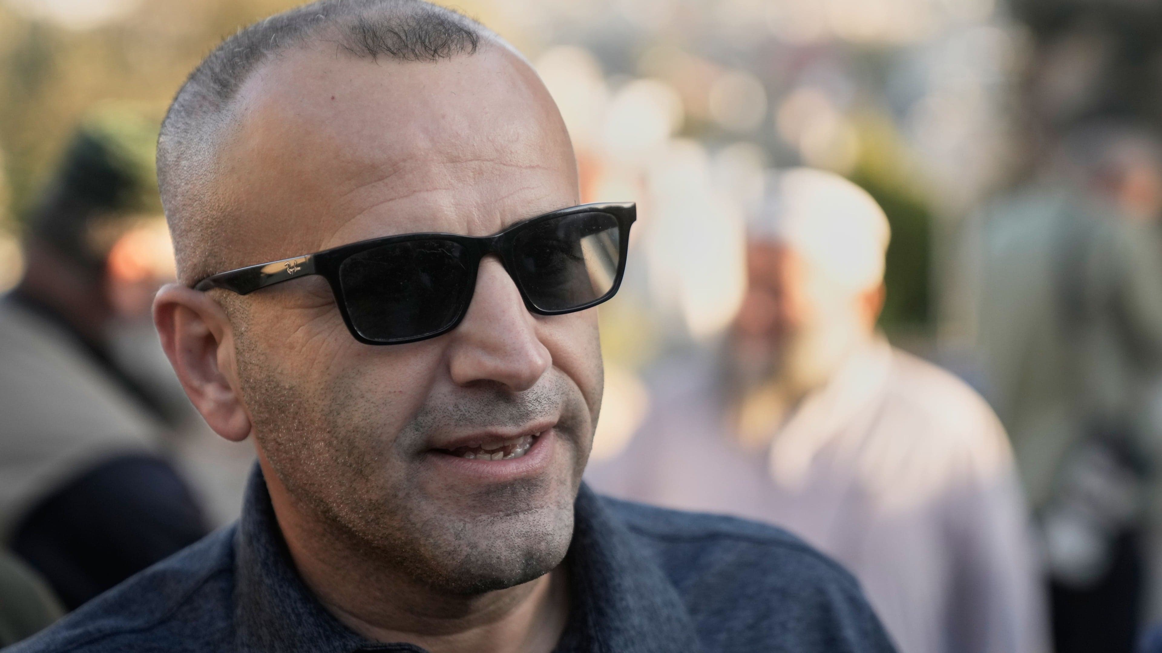 Palestinian-American confronts Israeli settler at his besieged home
