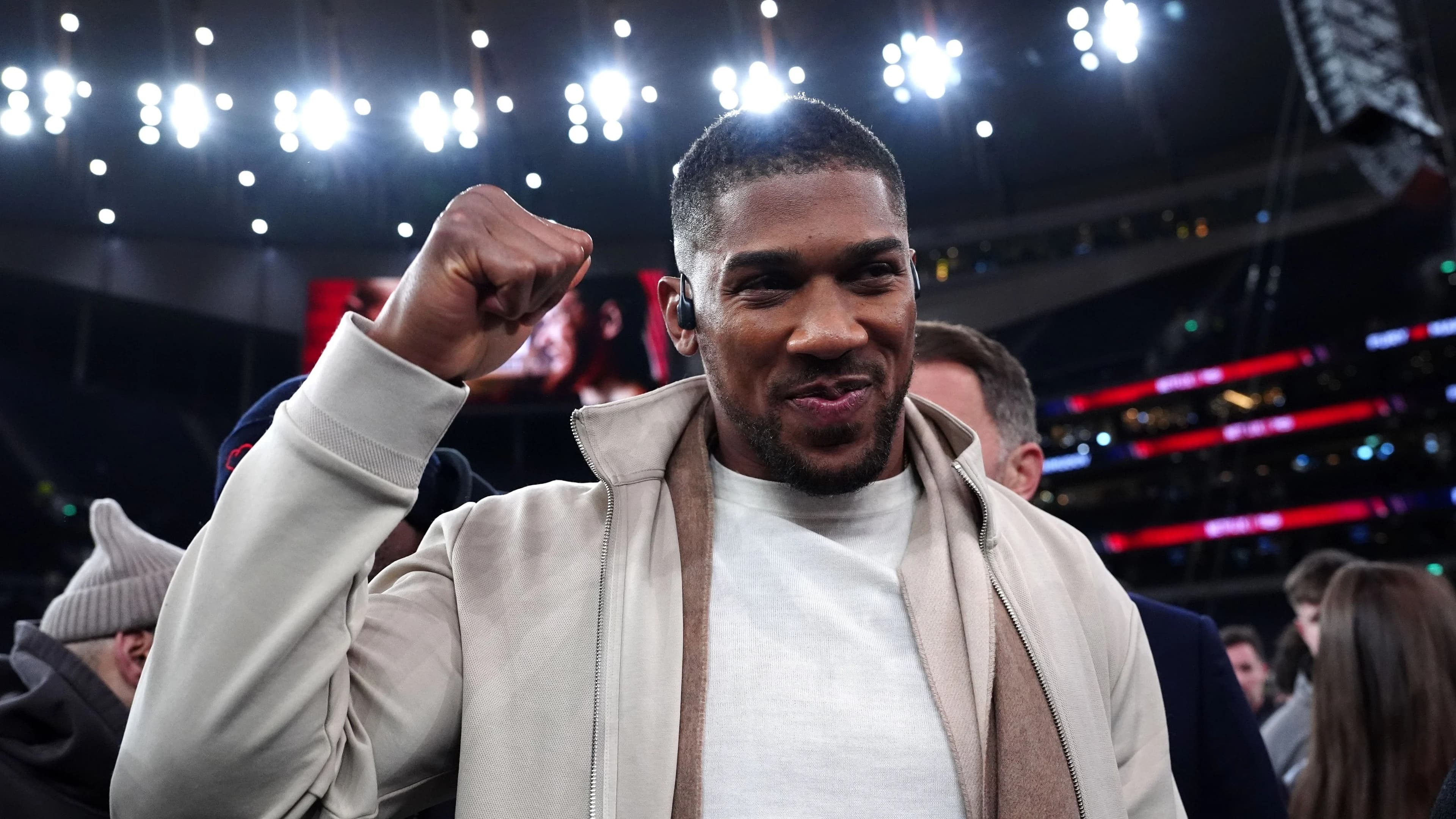 Tyson Fury has 'replacement opponent for Anthony Joshua lined up' as Brit kicks off camp in US