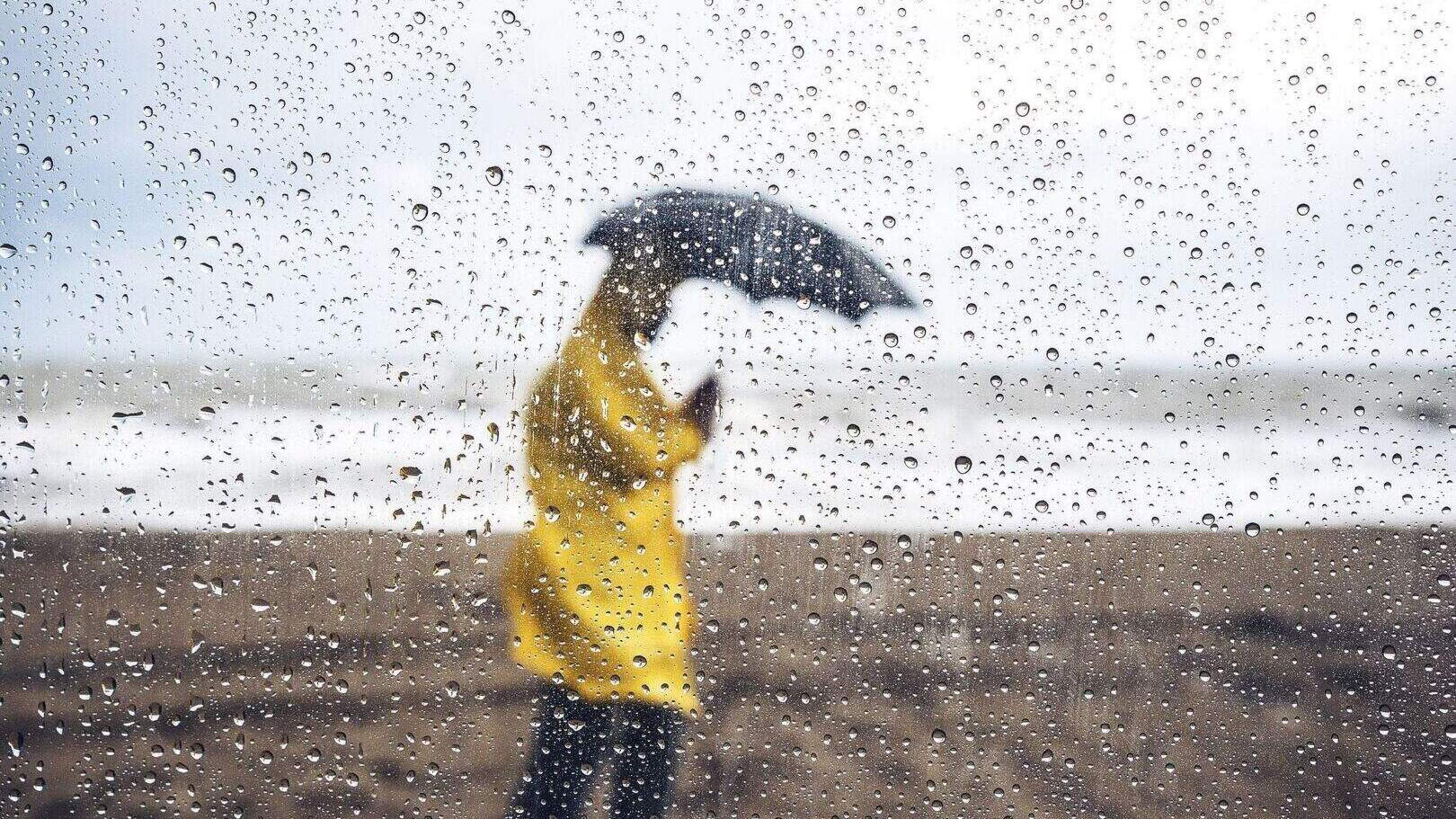 ‘Humid and cloudy’ for August bank holiday weekend as Met Éireann forecasts ‘unsettled’ conditions