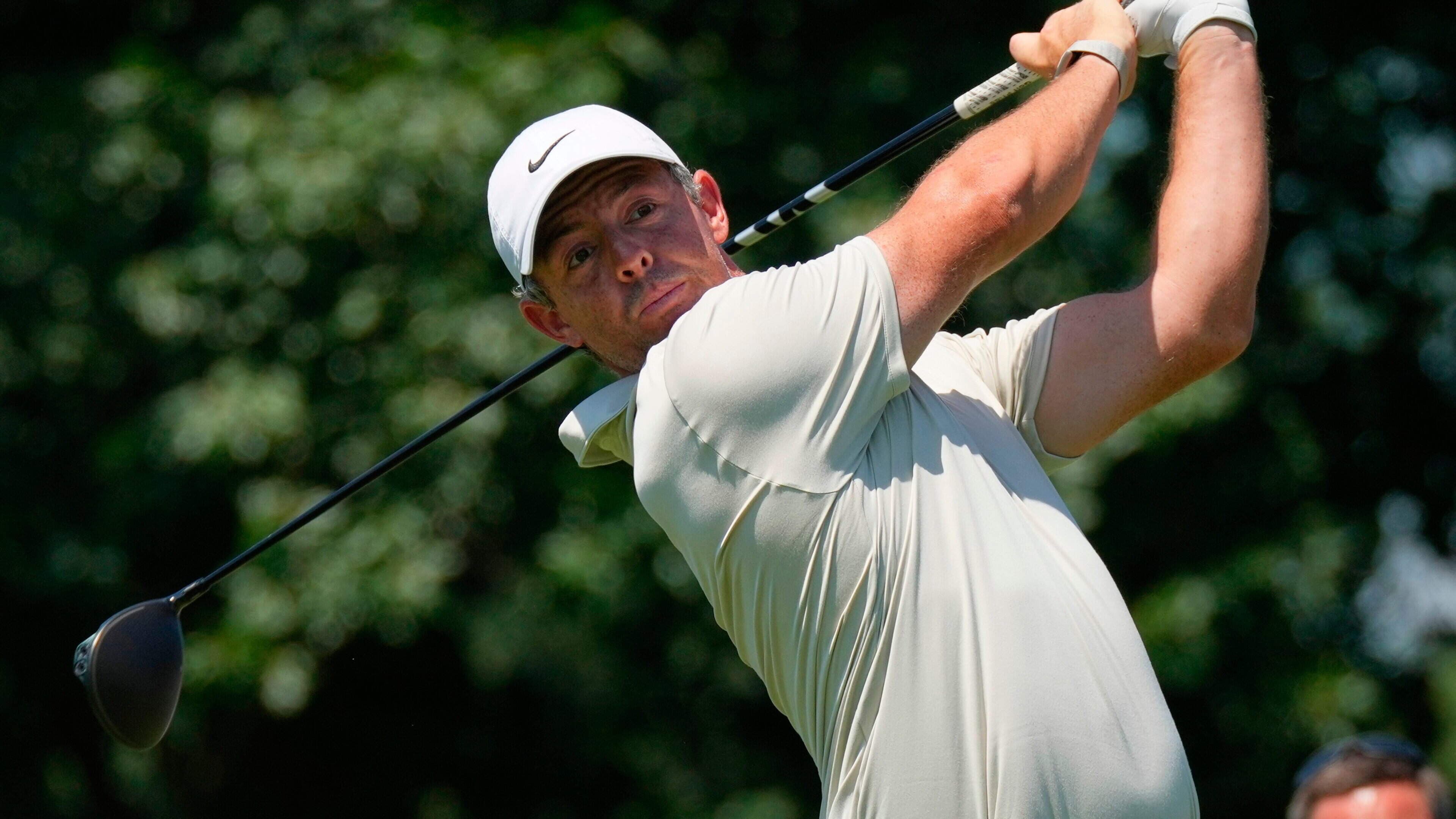 Lee Westwood Fires Back at Rory McIlroy Over LIV Golf Comments
