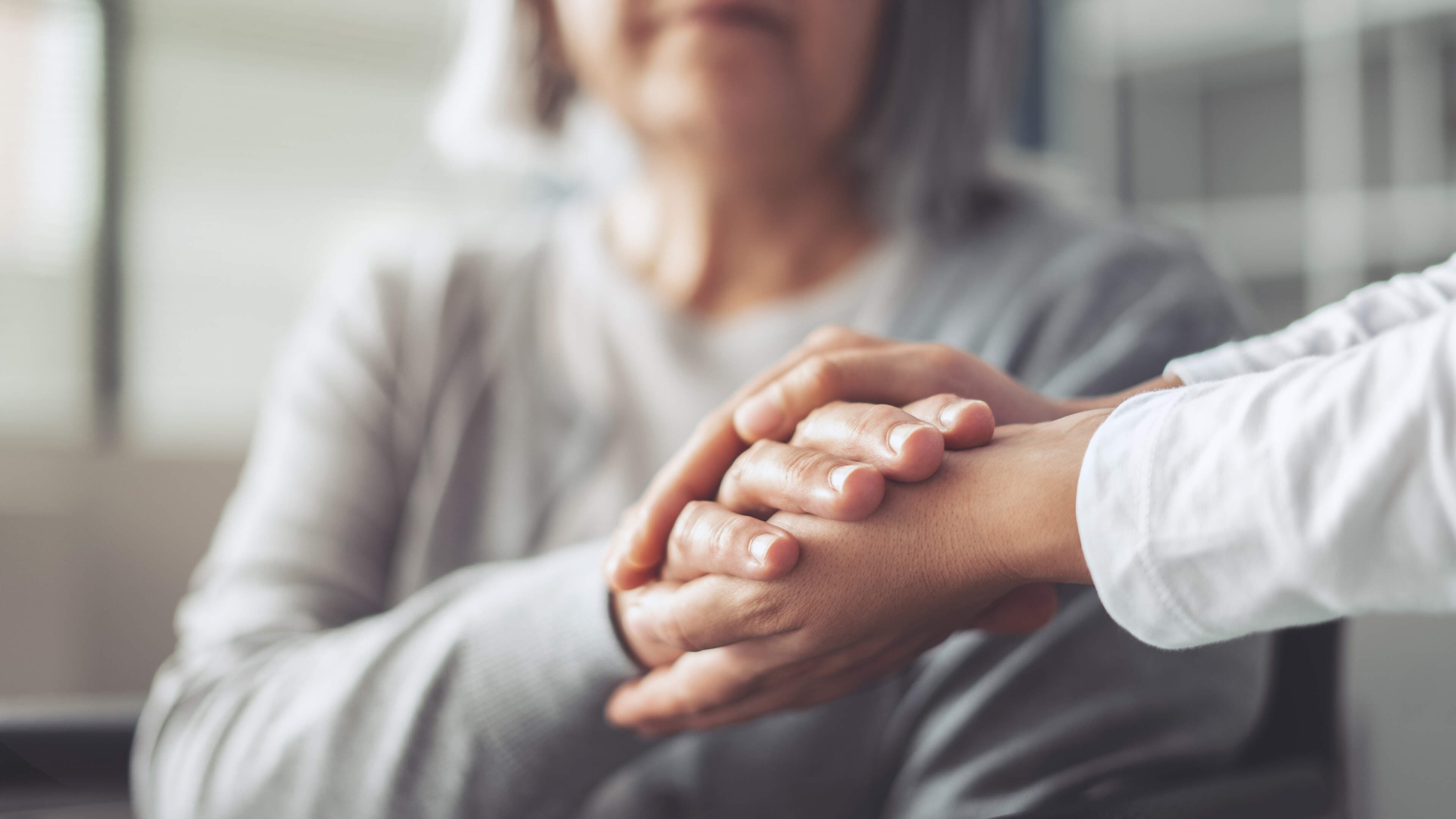 Avoiding three things in middle age ‘linked to 13 extra years without dementia’