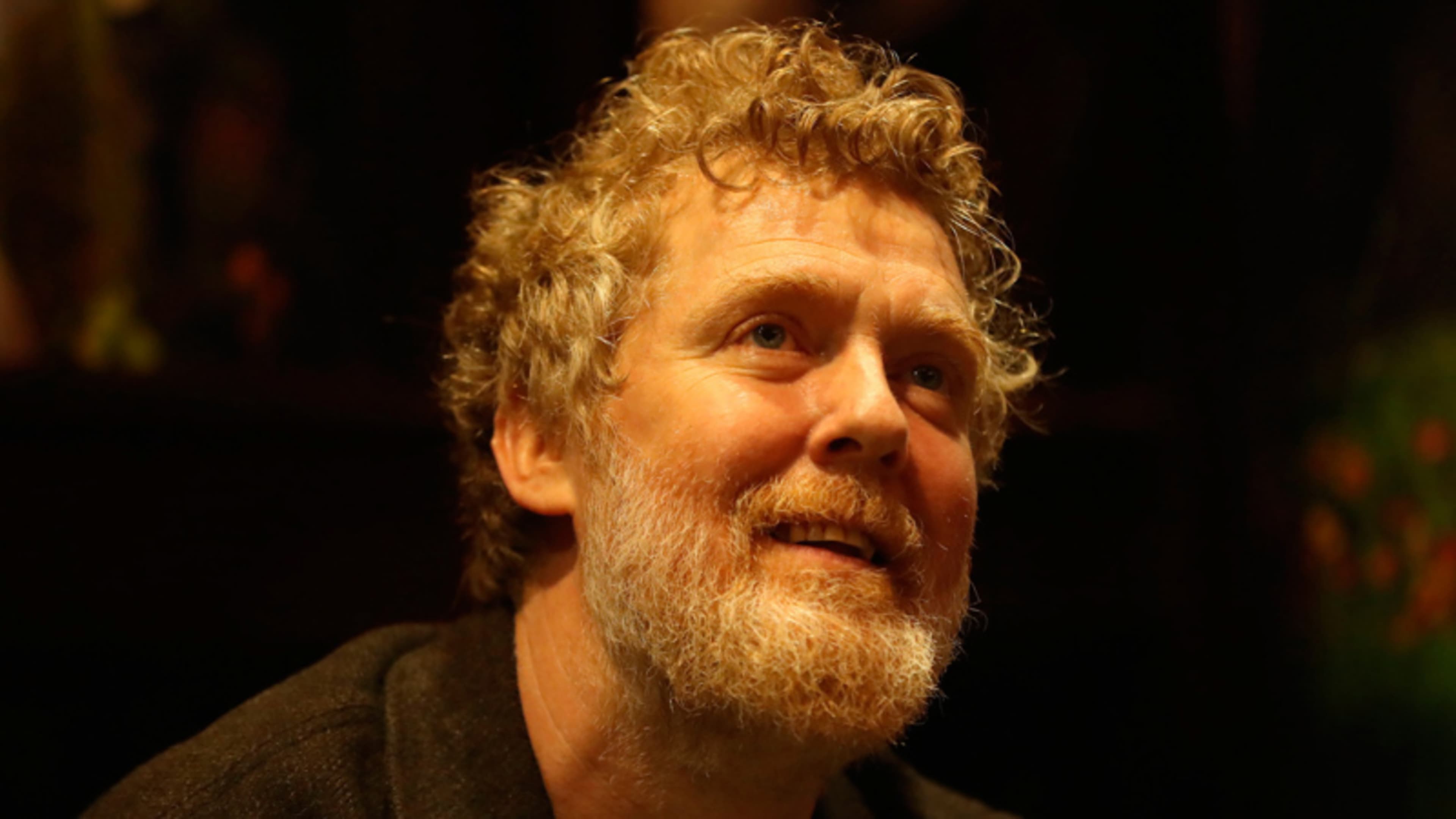 Hundreds of people queue at public wake for Glen Hansard at Dublin’s Irish Museum of Modern Art