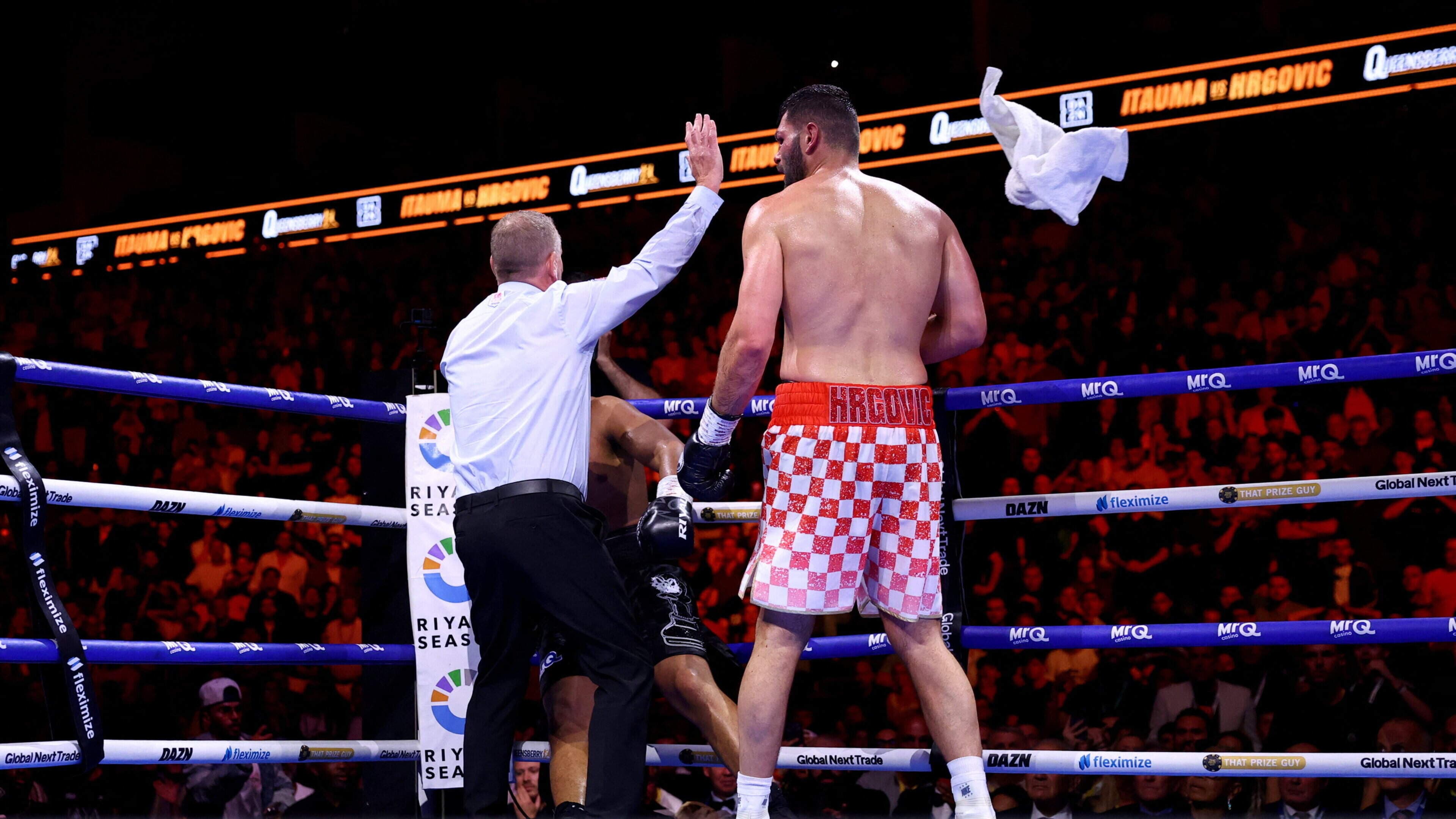 Frank Warren expecting crunch talks with Moses Itauma after Filip Hrgovic defeat