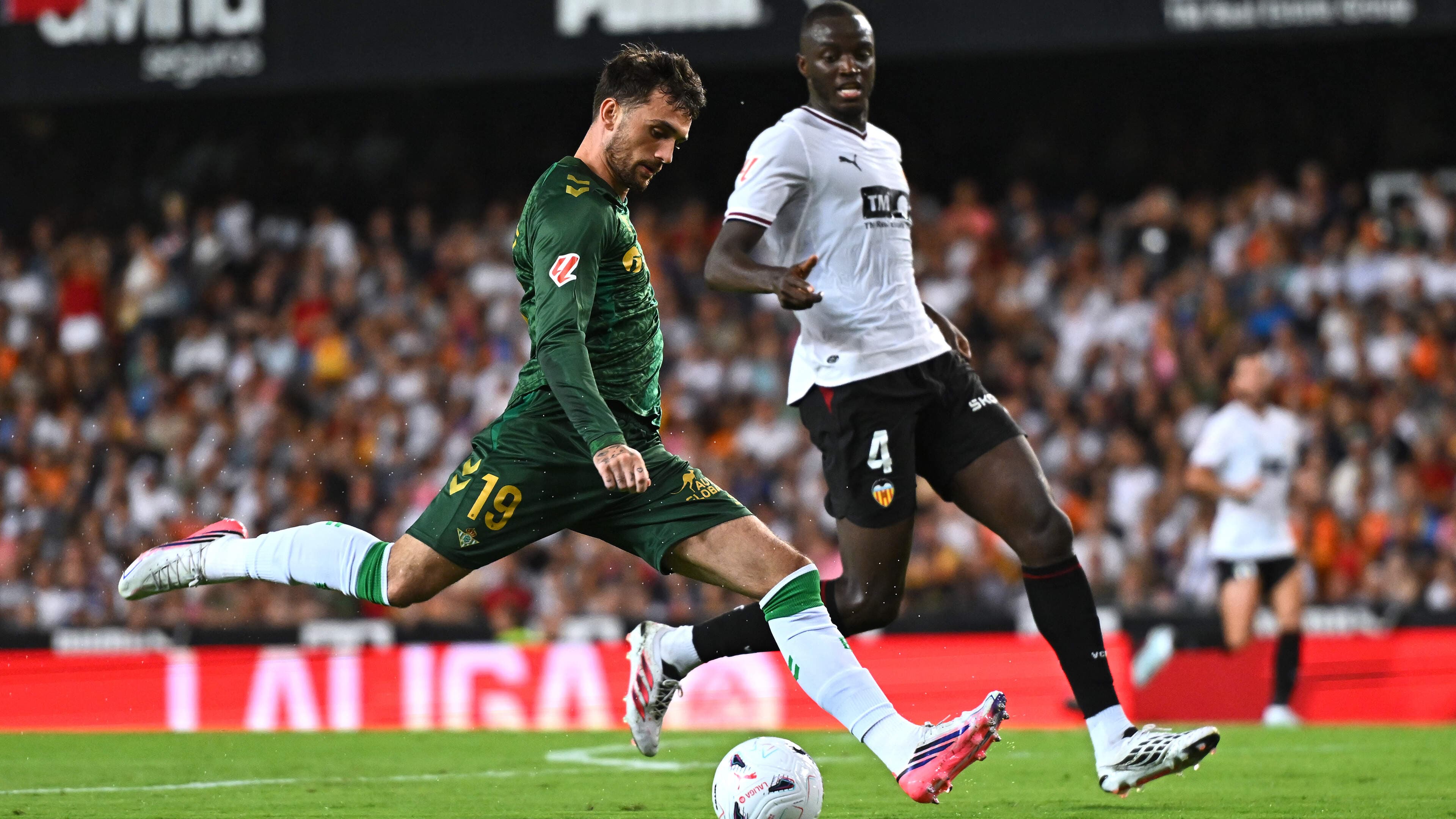 Troy Parrott makes important contribution off bench in winning Real Betis debut