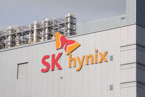 SK Hynix is pouring $38 billion into new memory chip plants for AI