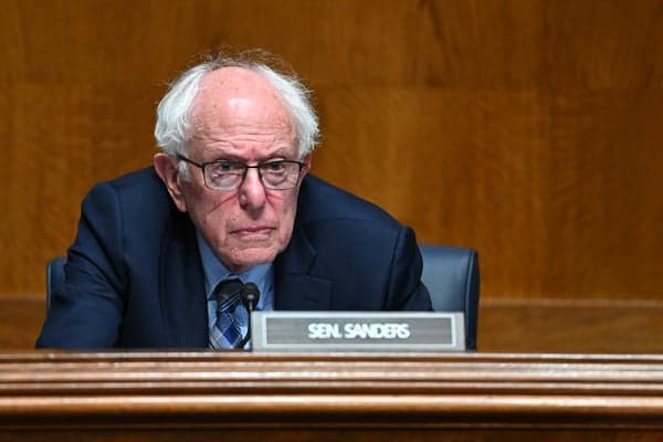 Meta launches new AI model as Sen. Bernie Sanders calls for more regulation