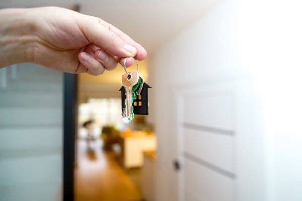 10 things new renters always wish someone had told them before signing the lease