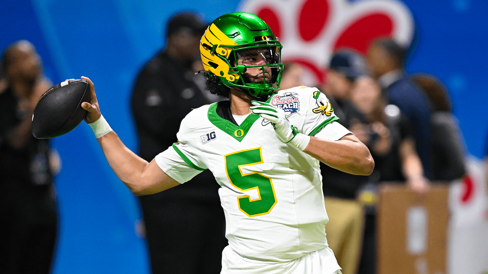 2026 CBS Sports preseason college football awards: Dante Moore, Dan Lanning, Savion Hiter headline honorees