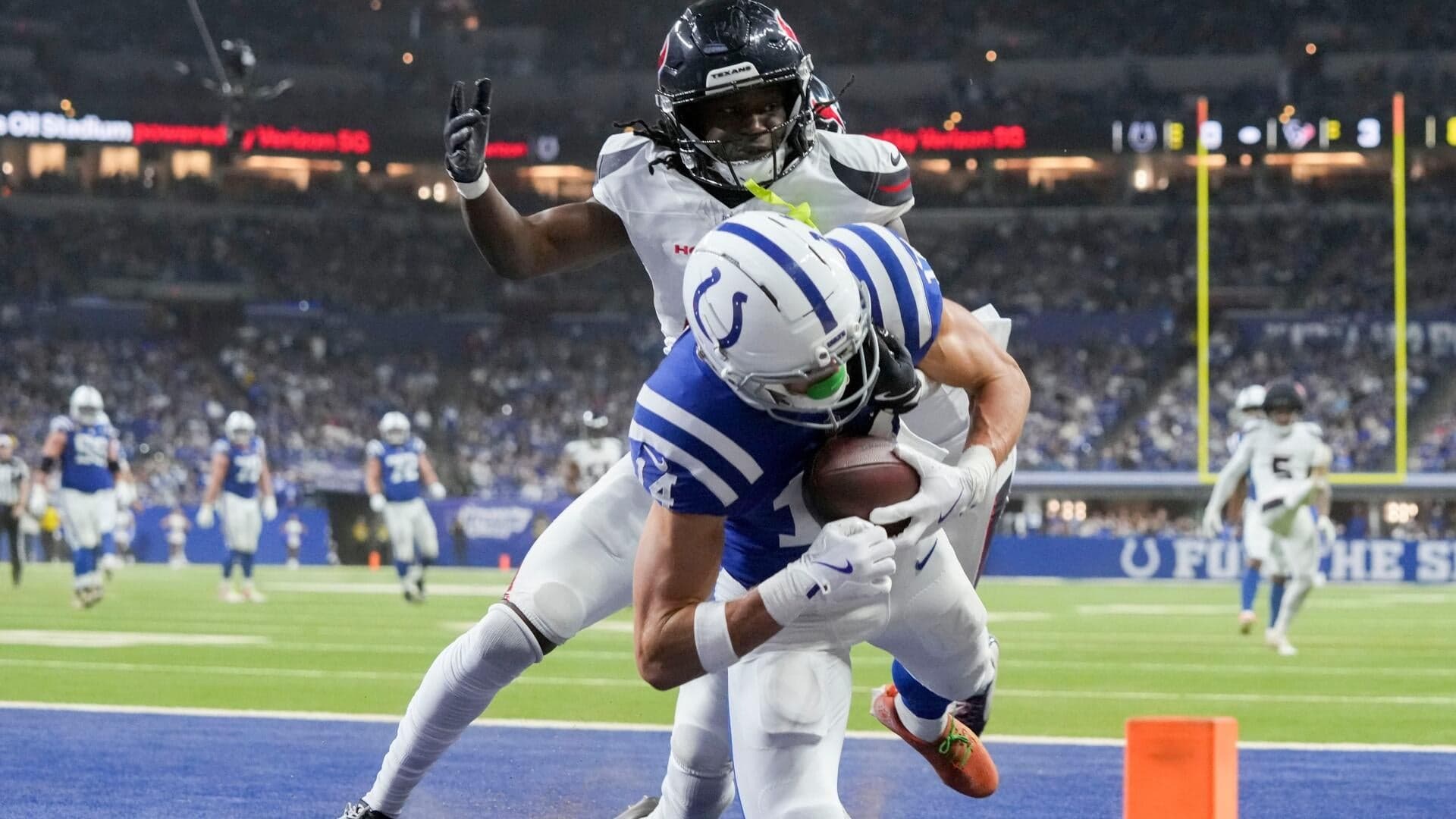 Fantasy football rankings 2026: Sleepers, breakouts, busts per model that called Daniel Jones' huge year