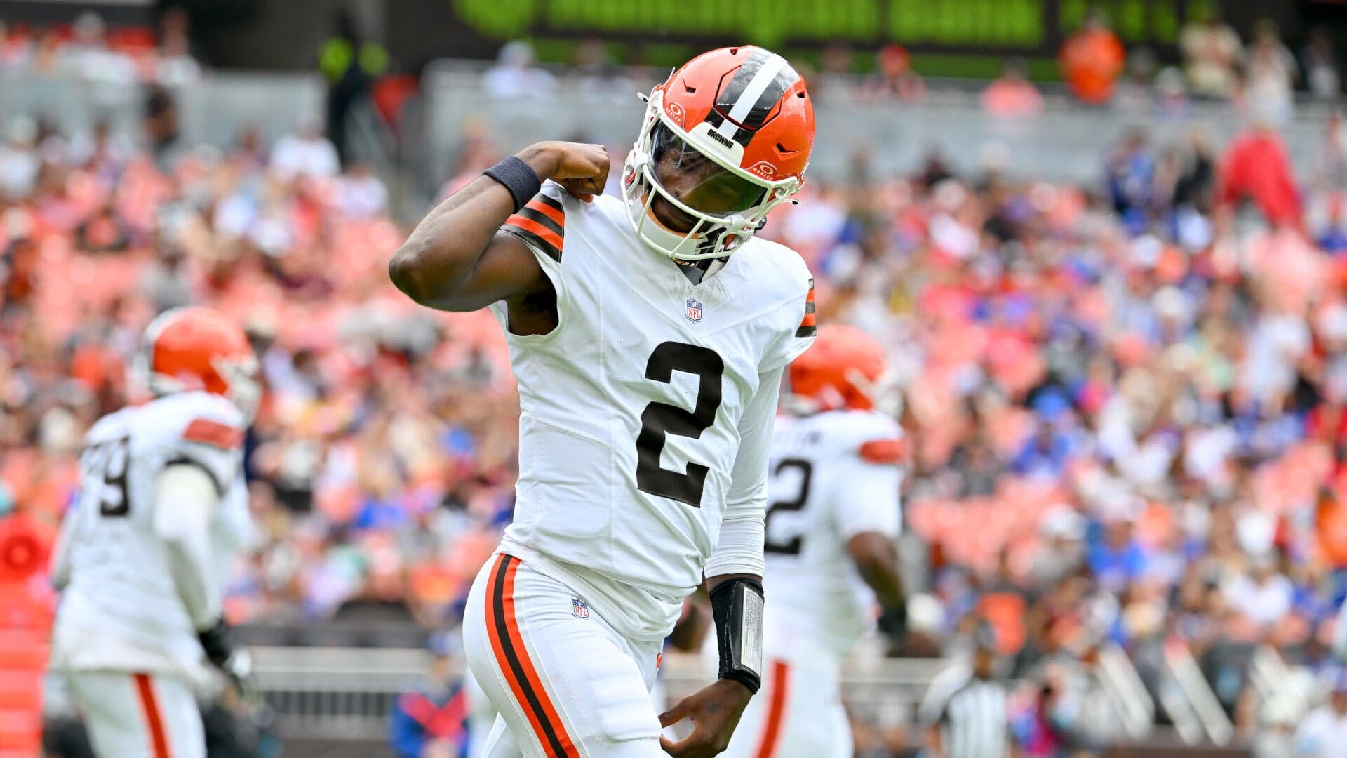 Shedeur Sanders shows his class once again in defense of Deshaun Watson: "I don't really appreciate that"