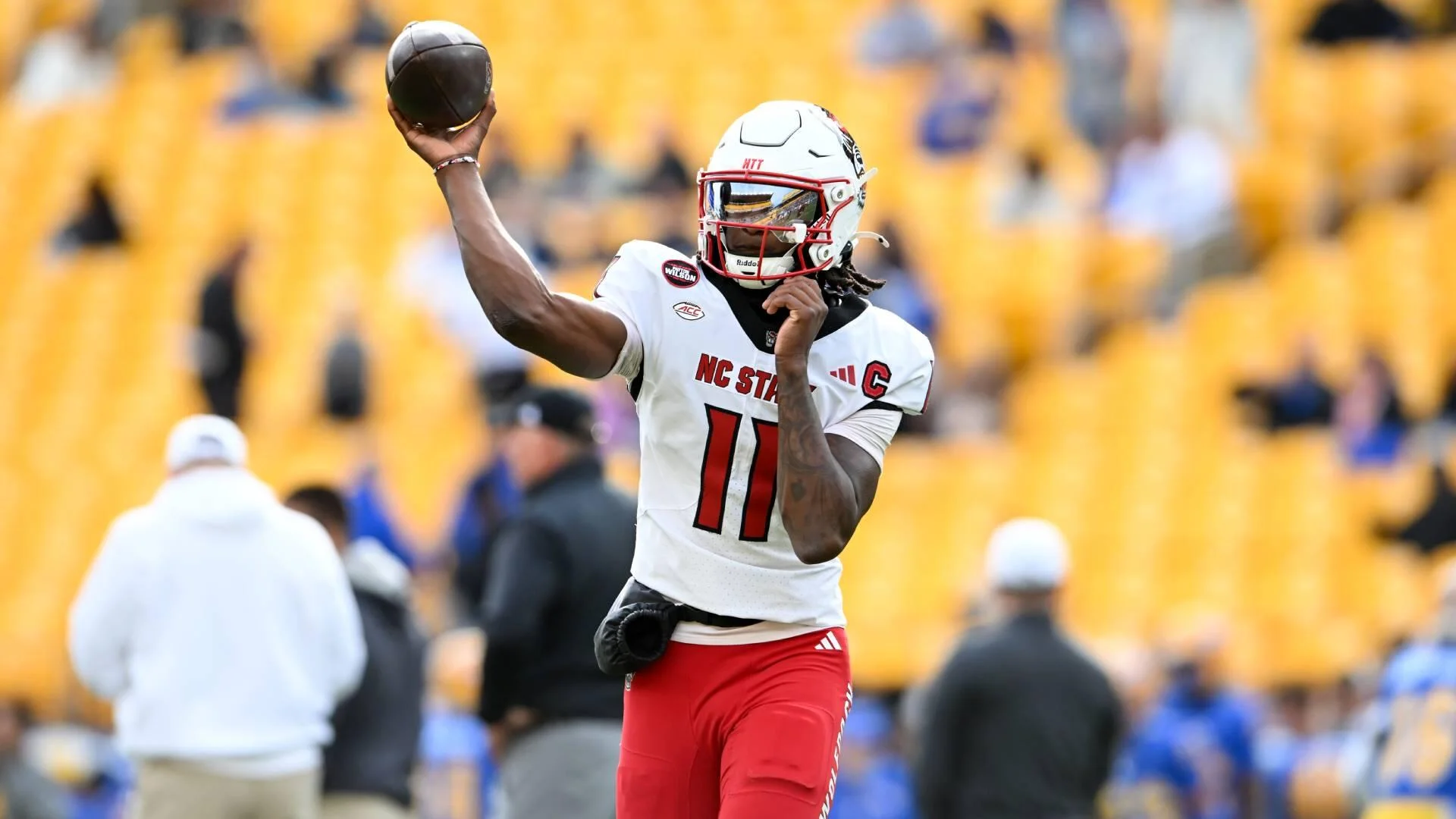 Beau Pribula dazzles in Virginia debut as Cavaliers overwhelm NC State 34-8 in season, ACC opener