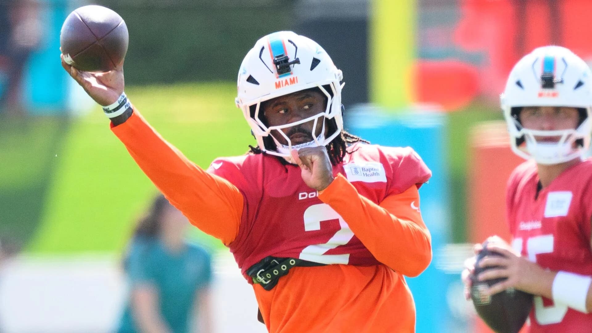 Fantasy Football Sleepers To Target: KC Concepcion, An RB1 On A Top Offense, And A Breakout Tight End Headline