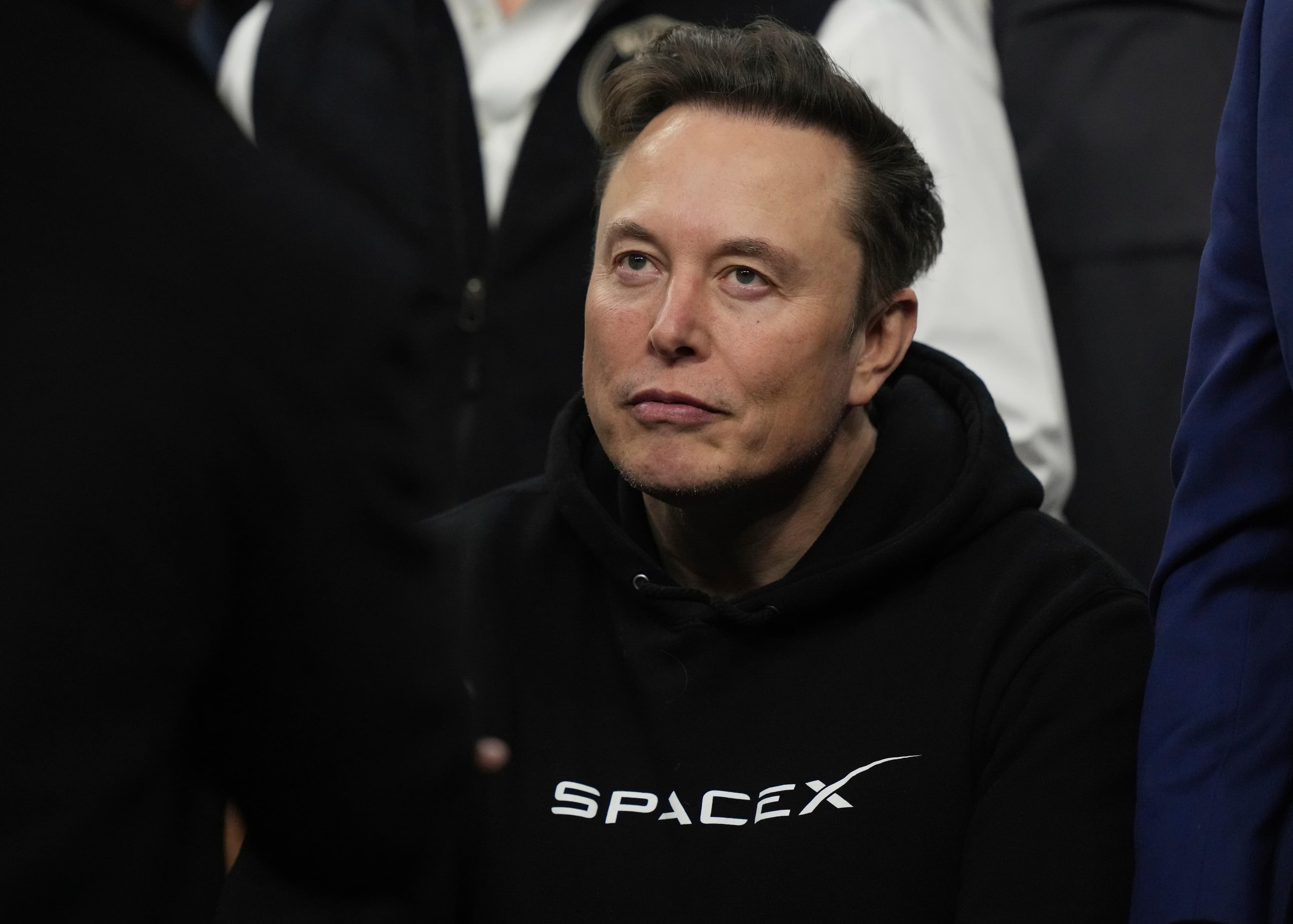 Elon Musk-backed super PAC spends $800,000 to back GOP midterm candidates