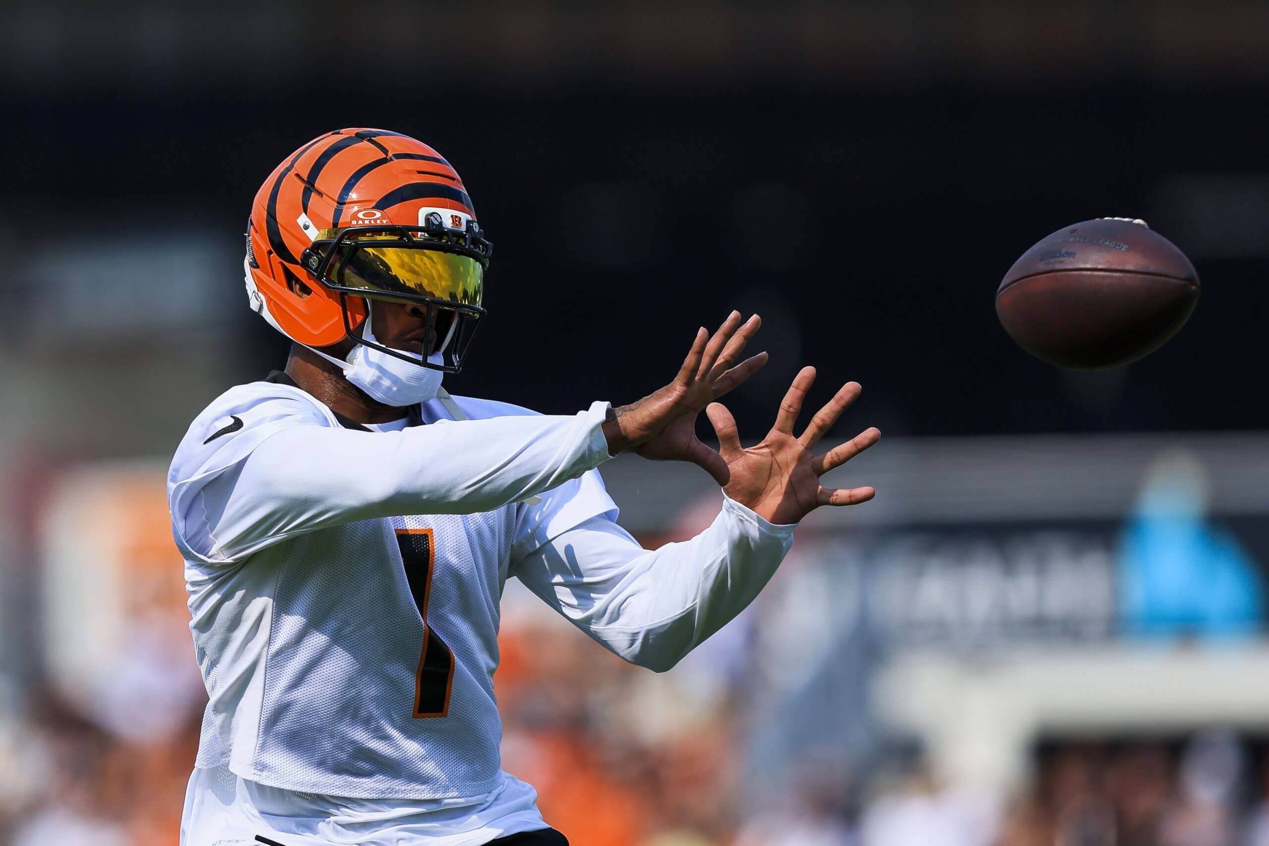 One-man, first-round PPR fantasy football 2026 mock draft: From Jahmyr Gibbs to CMC
