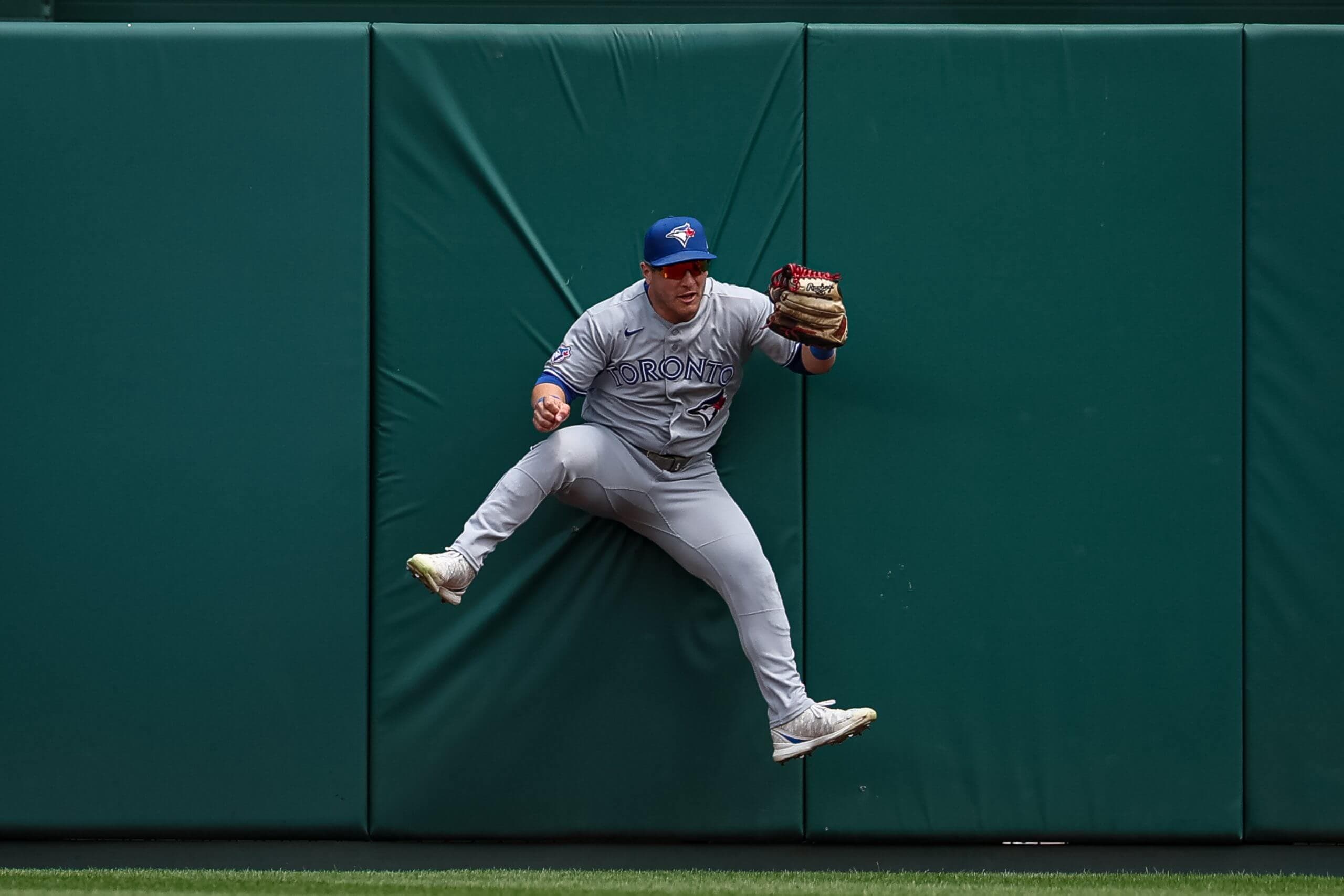 Astros upgrade outfield with Daulton Varsho; Blue Jays get solid starter: MLB trade grades