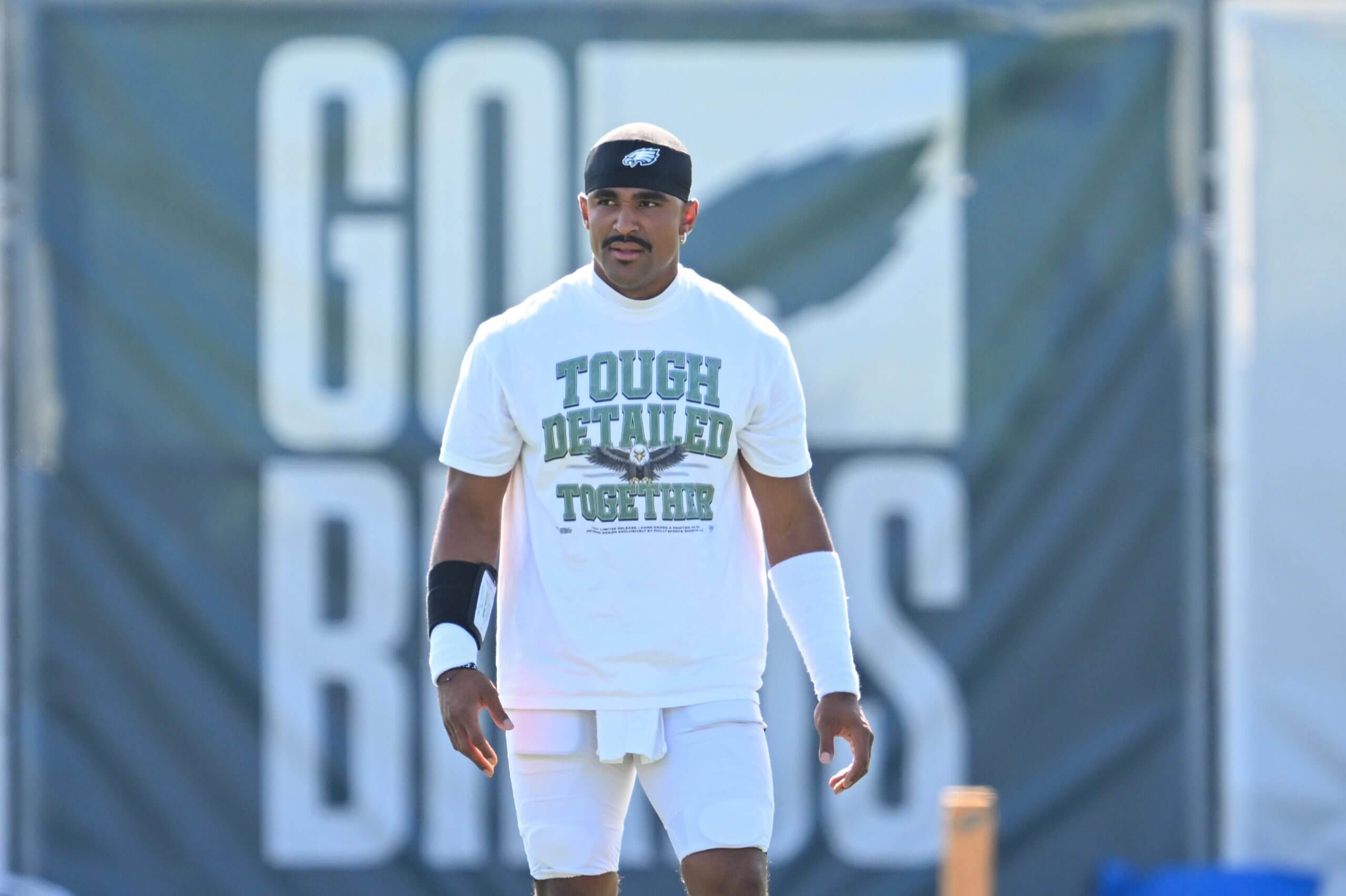 Eagles training camp: Lane Johnson returns, Jalen Hurts efficient on 28th birthday