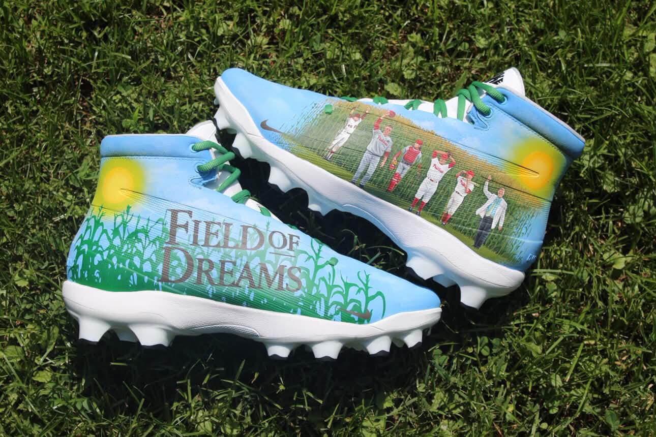 Bryson Stott pays tribute to late Phillies legends on Field of Dreams game cleats