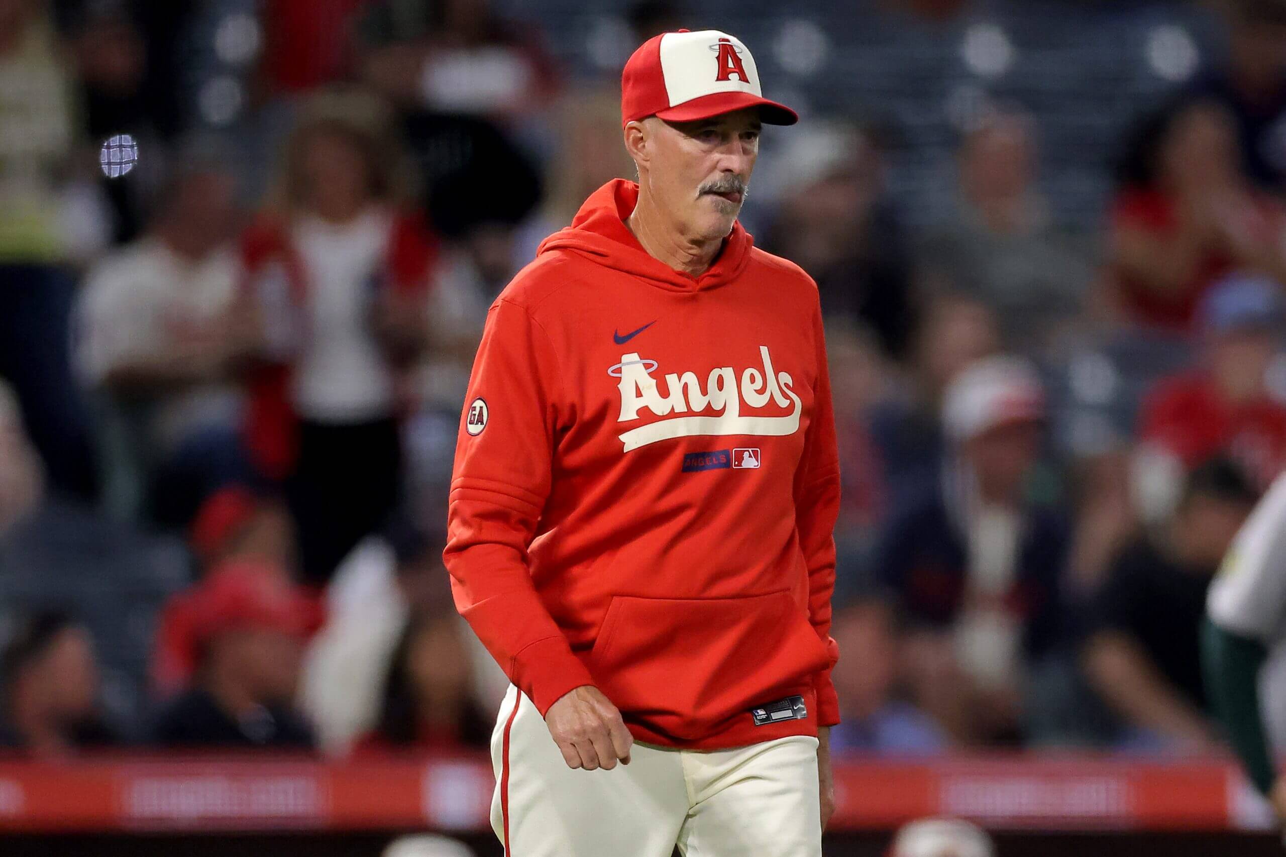 Angels fire Mike Maddux, 2 other pitching coaches as overhaul continues