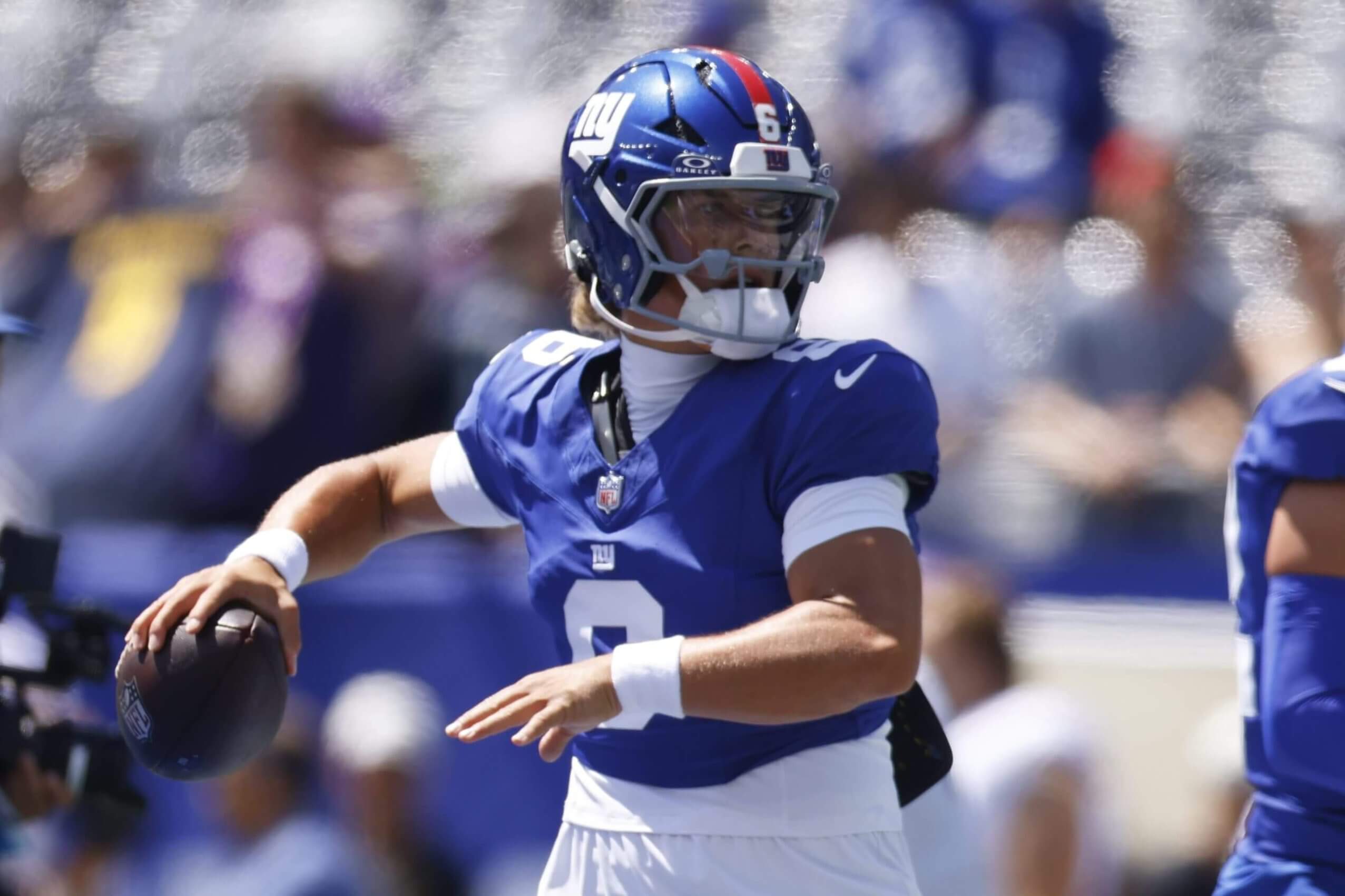 Giants QB Jaxson Dart checked for concussion before throwing TD pass in preseason opener