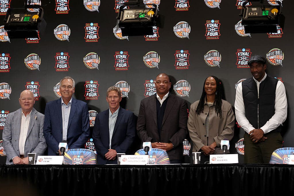 Tears, Larry David quips and more: Standout moments from Naismith Hall of Fame speeches