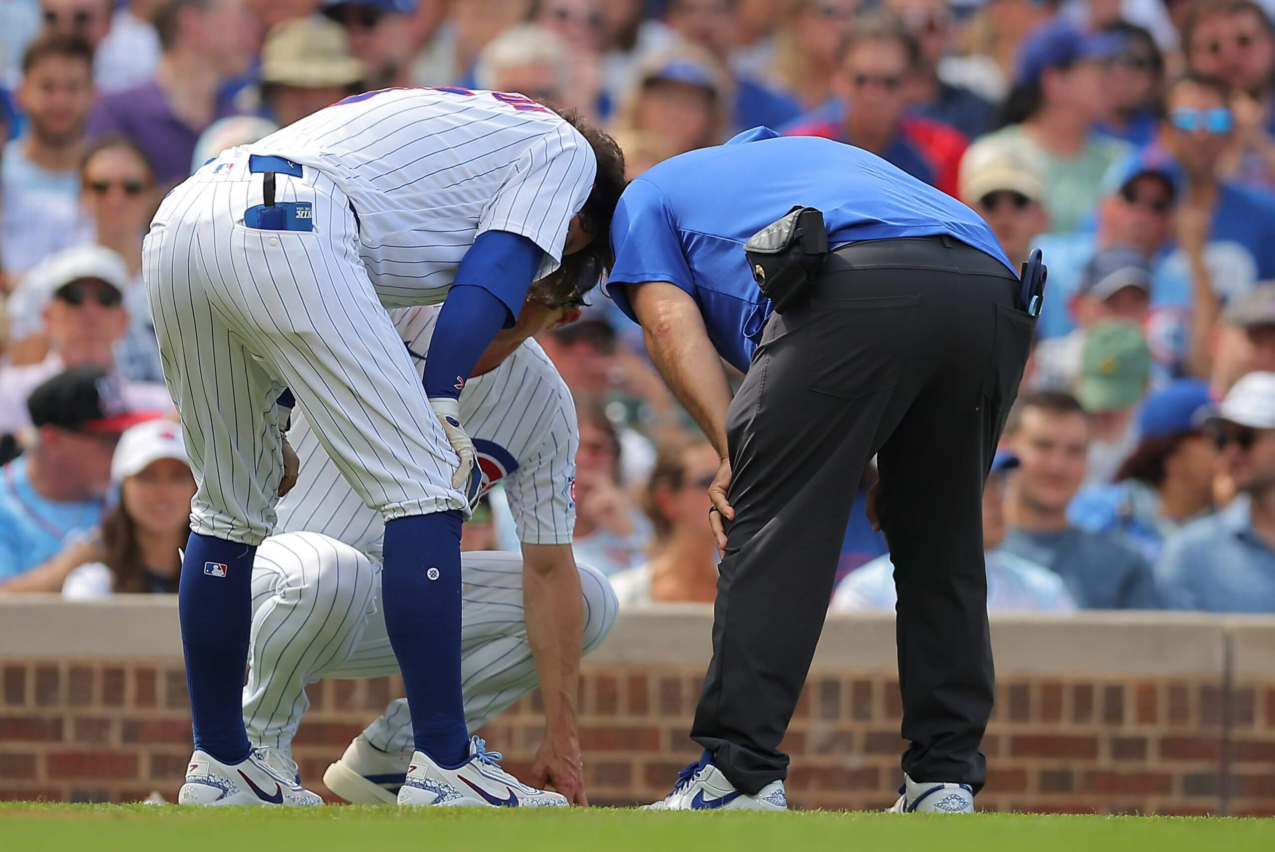 Dansby Swanson could be out for a month. Here's how the Cubs will handle his absence