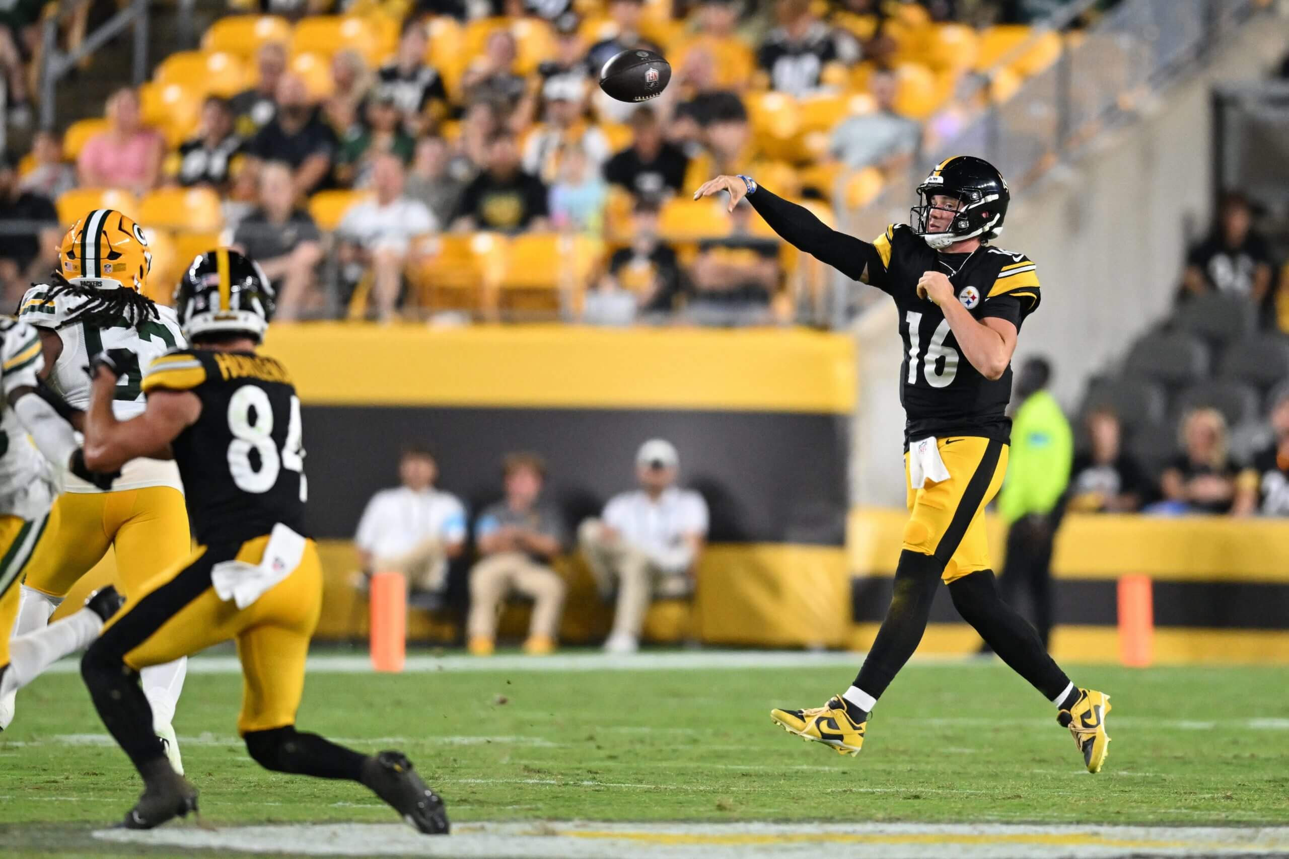 Deep-diving Drew Allar's debut: Quick decisions, mobility, staple concept execution