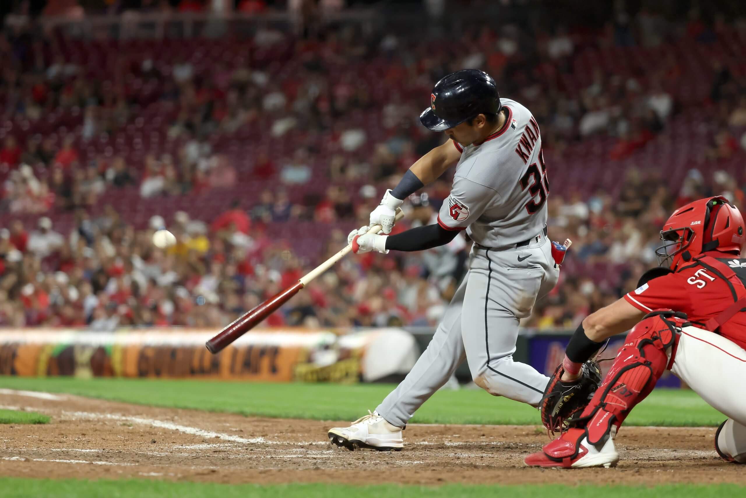 Fantasy baseball waivers and trades: Buy Steven Kwan, hold Cole Carrigg, add Brady House