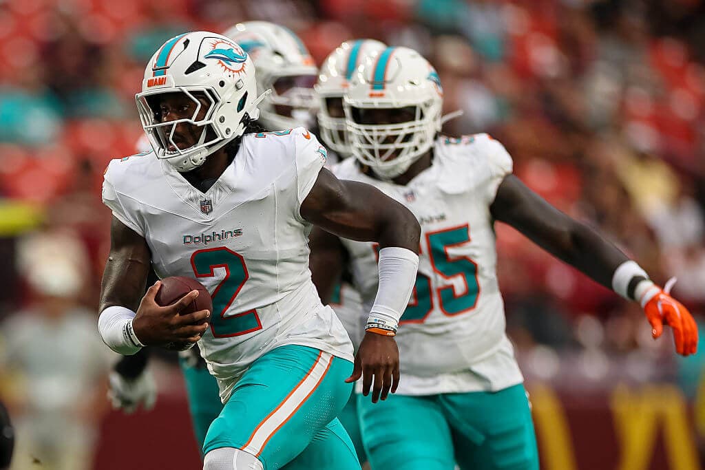 Malik Willis, fantasy football 'scam' artist; plus Jeremiyah Love, Breece Hall injuries
