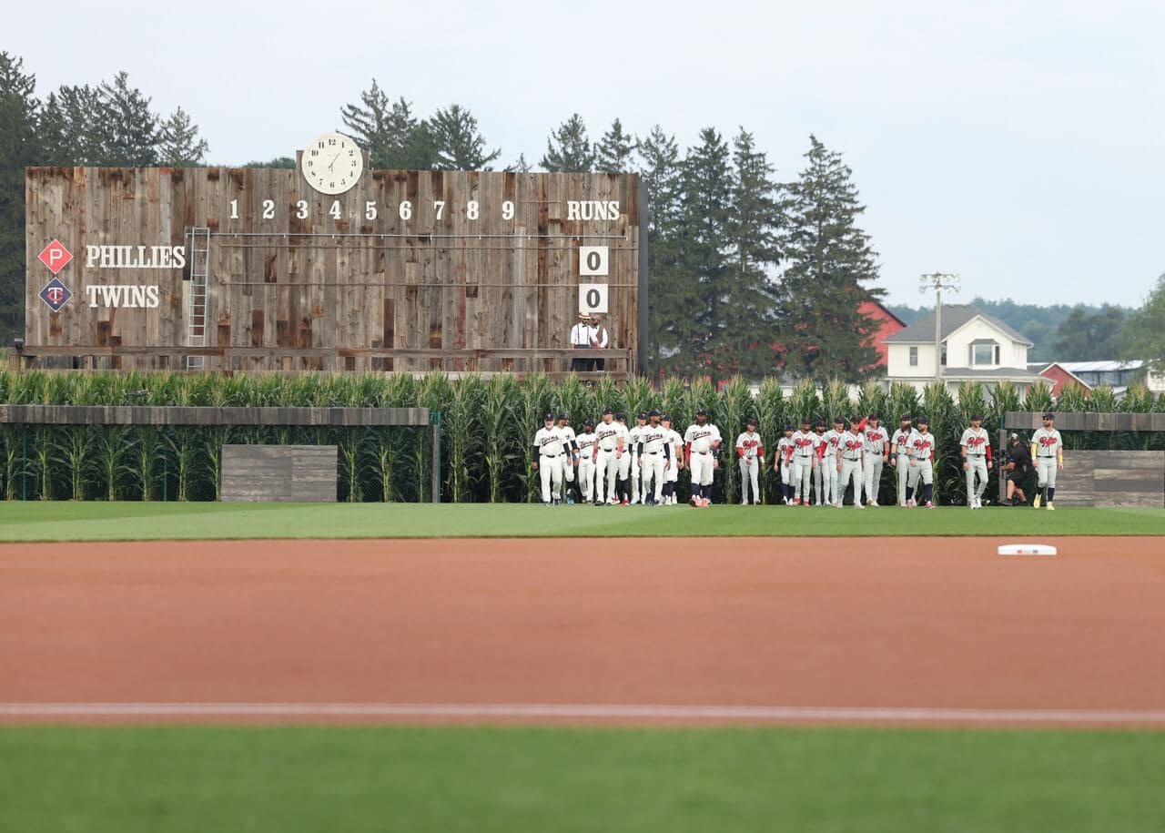 MLB Field of Dreams game averages 1.66 million viewers on Netflix