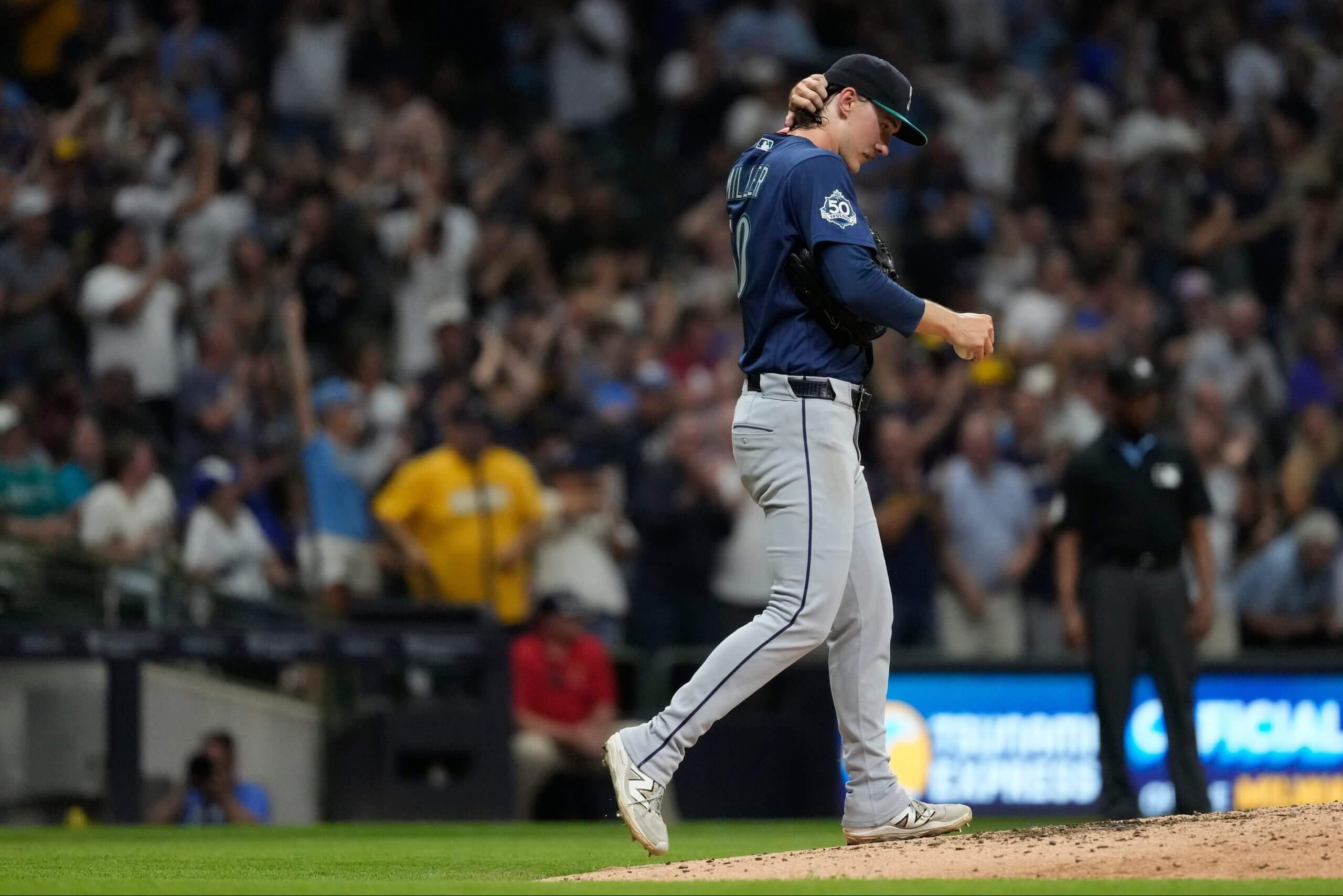 Brewers' 22-0 rout of Mariners ties MLB's modern-era record for biggest shutout