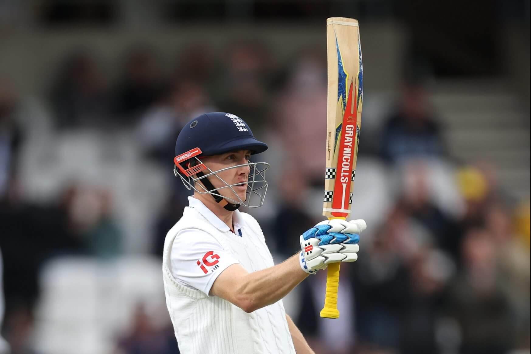 The Cricket Briefing: England tighten their grip as Pakistan let standards slip