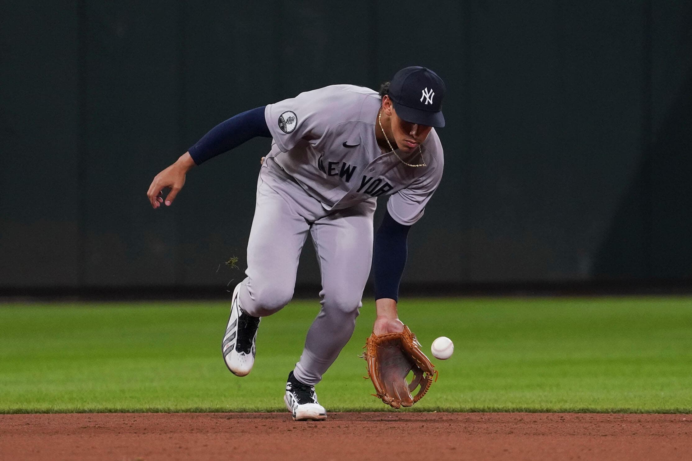 Carlos Rodón's reaction said it all. Yankees have a special defender in George Lombard Jr.