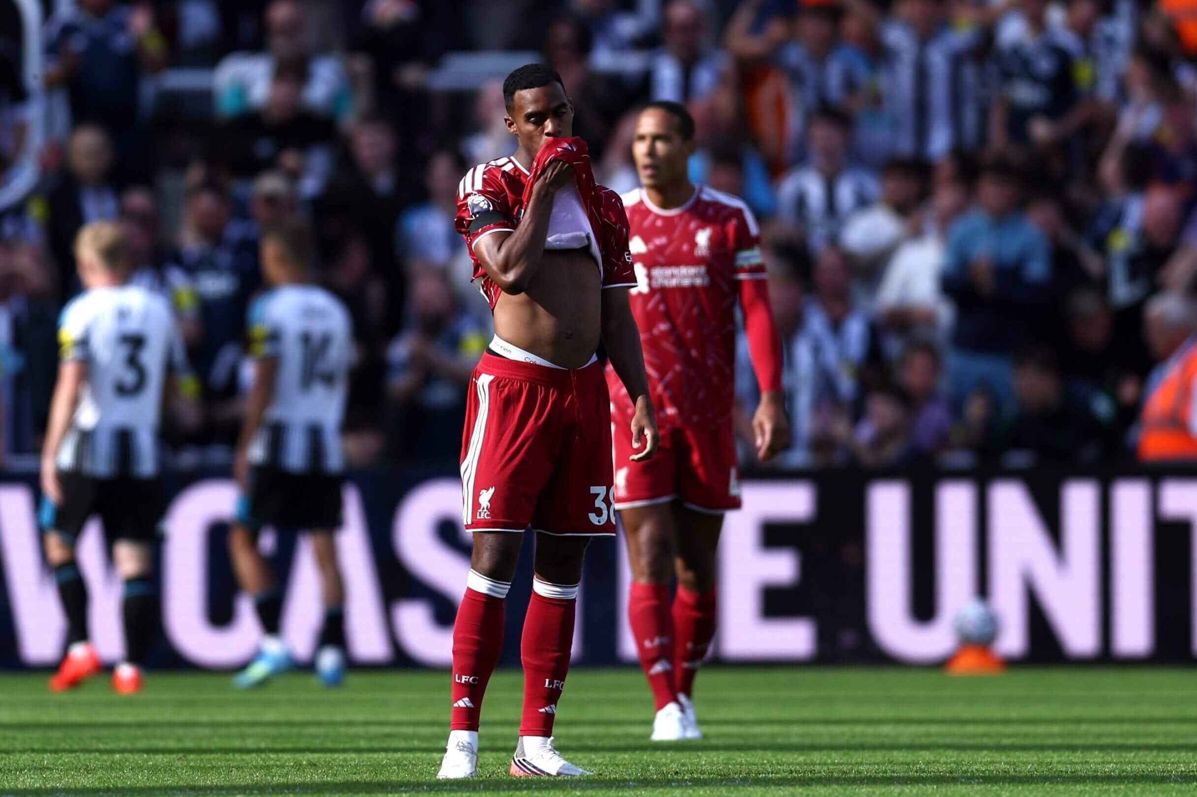 Andoni Iraola says midfield signing will not fix Liverpool's problems: 'It's not just personnel'