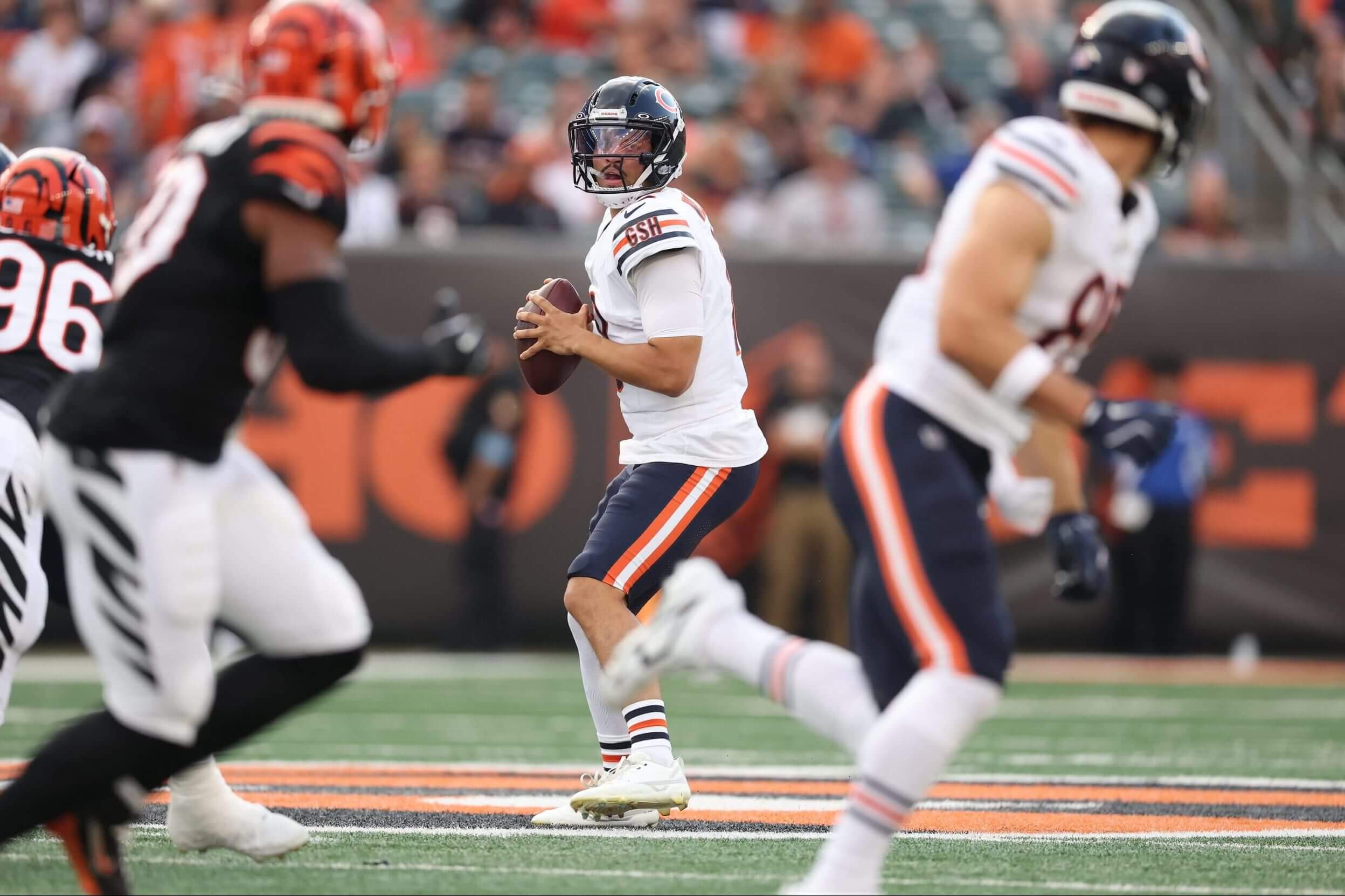 Bears training-camp report No. 19: Luther Burden, Darnell Wright return