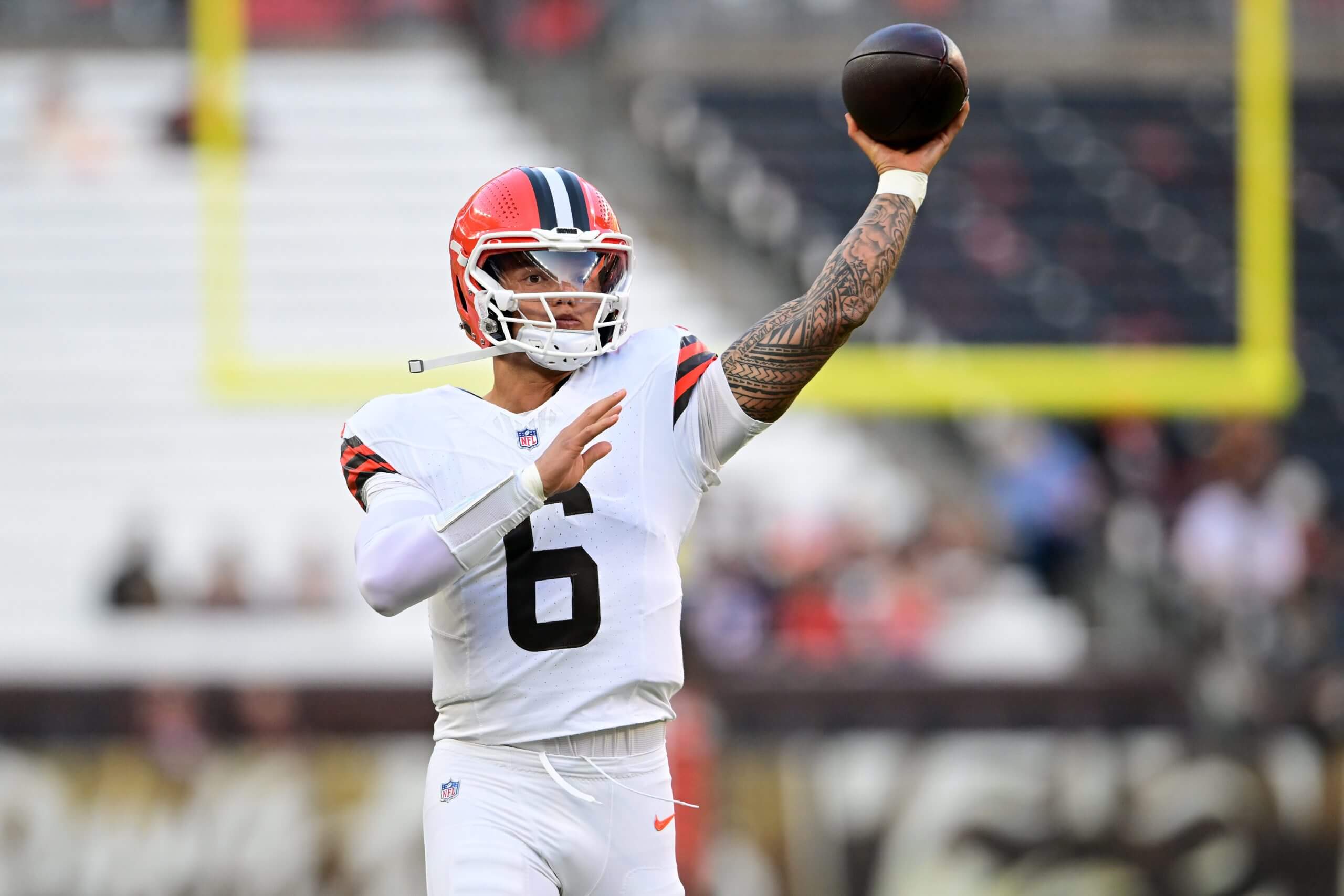 Browns place Dillon Gabriel on IR with back injury, keep 3 QBs on initial 53-man roster