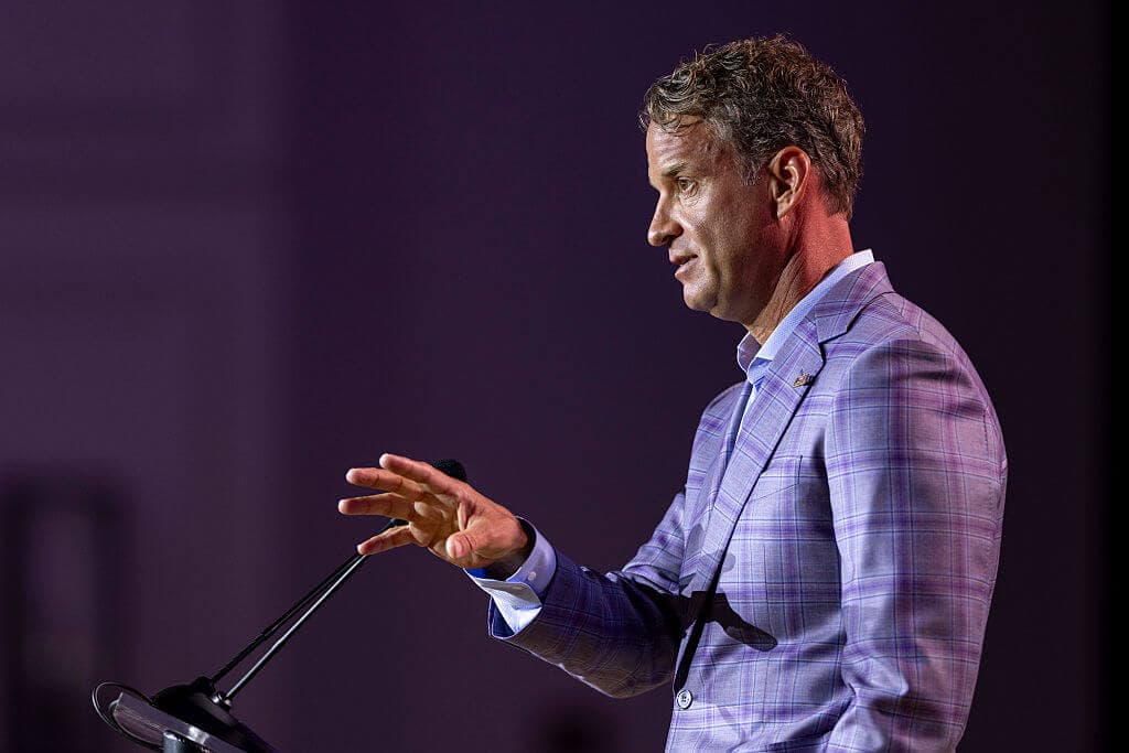 Lane Kiffin says he and LSU are in wait-and-see mode about potentially adding former NFL players to 2026 roster