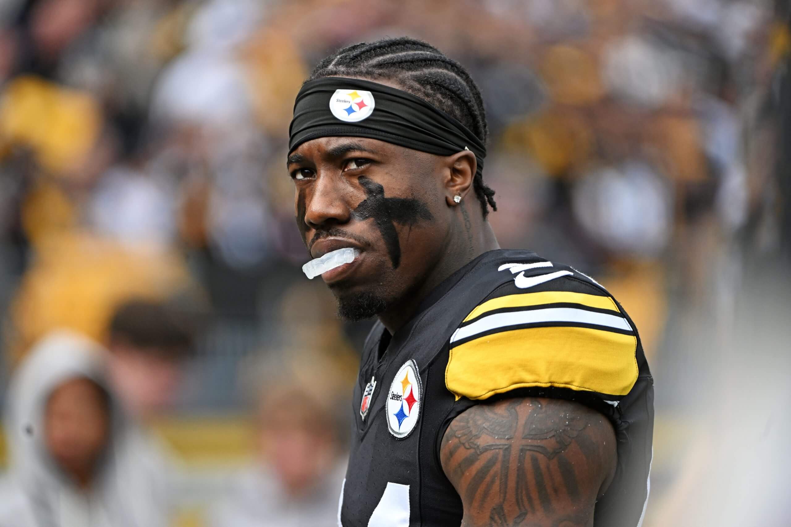 Will Steelers CB Joey Porter Jr. play without a new contract? 'For sure... maybe'