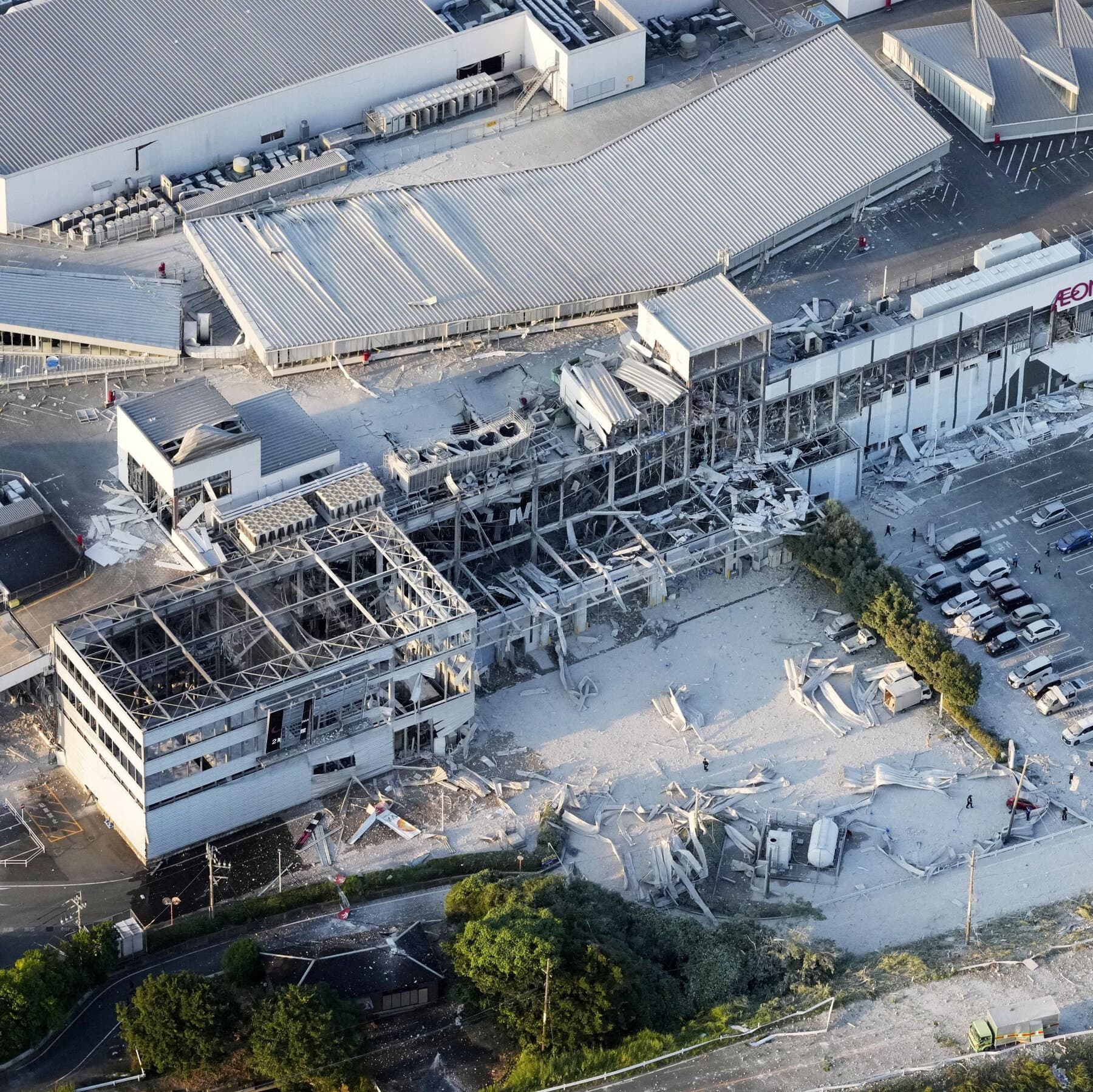 Many Feared Trapped in Mall Collapse After Japan Earthquake, Officials Say