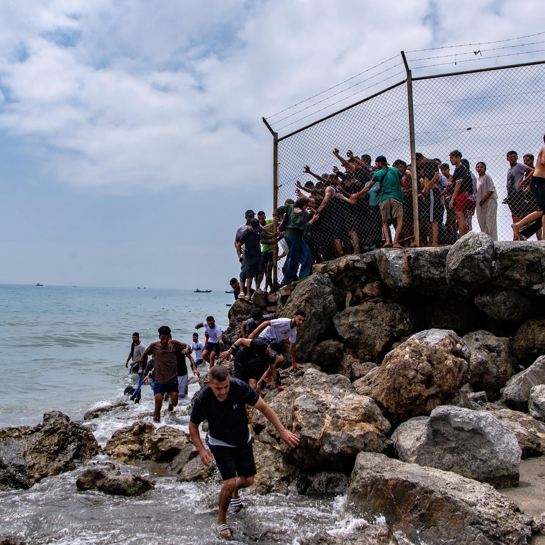 Spain Mobilizes Military as Thousands of Migrants Cross Into Ceuta
