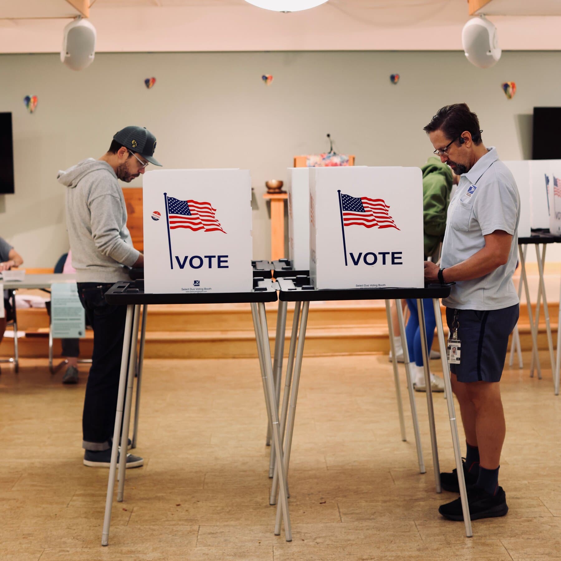 On the ground in South Carolina, Wisconsin and Minnesota as primaries near end
