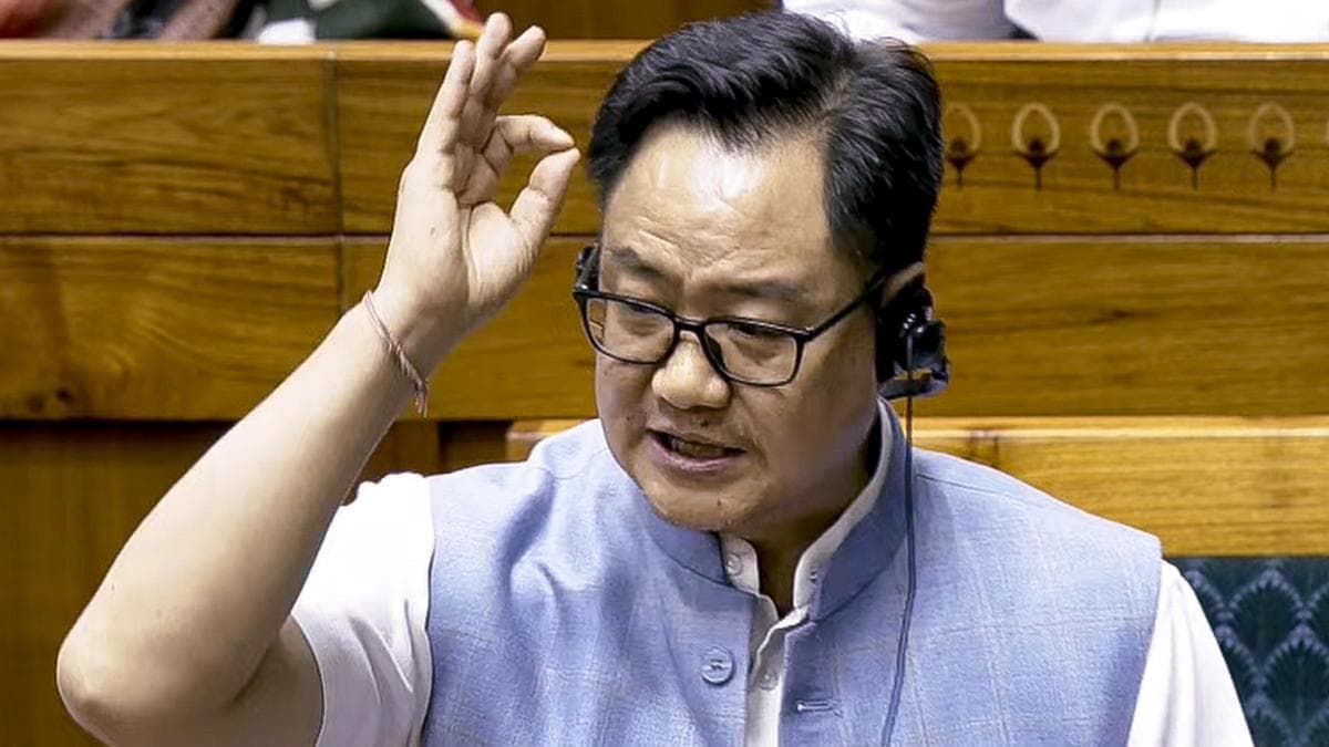 FCRA Bill sent to JPC amid Opposition protests; Rijiju challenges parties to cite provision against minorities