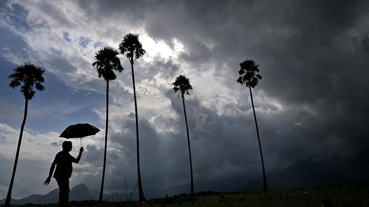 Kabini inflow rises to 15,500 cusecs, thanks to rain in Kerala; flood alert issued downstream in Mysuru district Karnataka