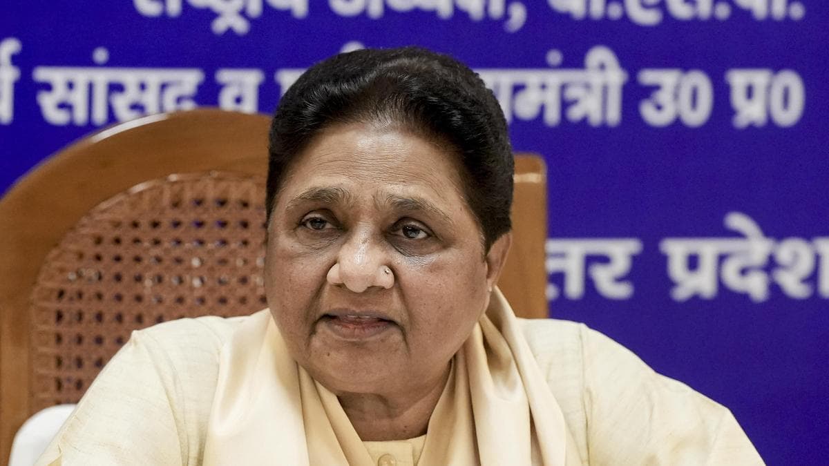 Mayawati welcomes U.P. govt. decision to restore Sant Ravidas Nagar district name, hits out at Samajwadi Party