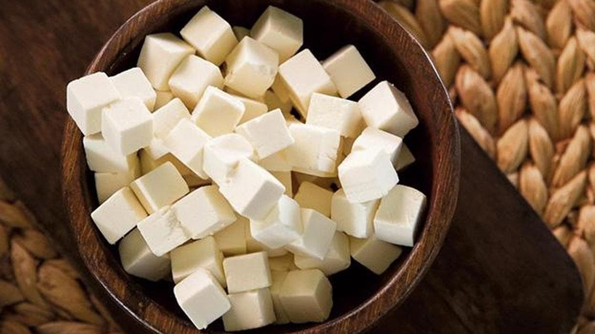 What is ‘analogue’ paneer, which the Chhattisgarh, Maharashtra and Gujarat governments have banned?