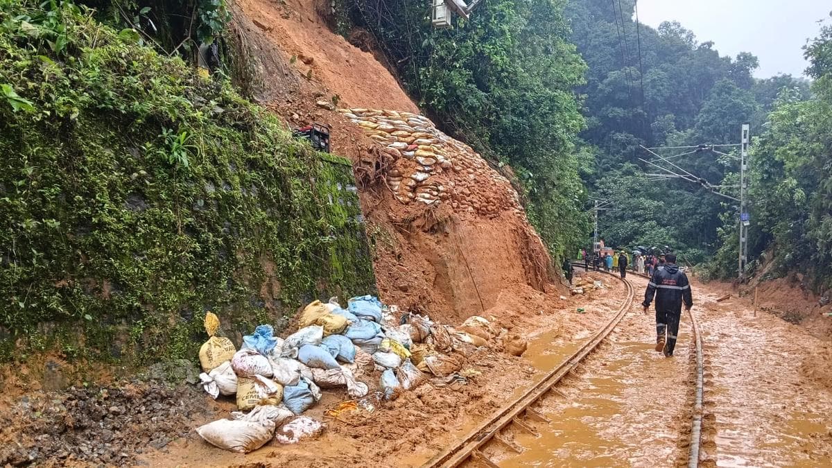 Night train services on Bengaluru-Mangaluru-Karwar/Kozhikode route likely to resume on August 3
