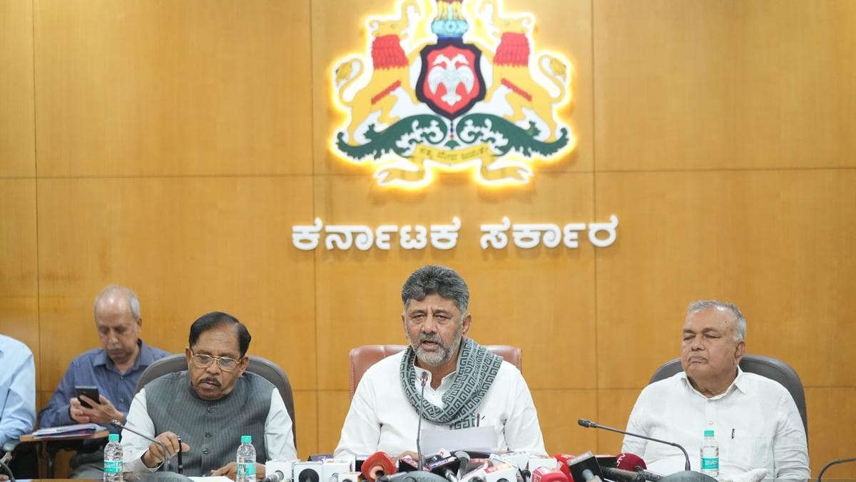Cauvery water row: Karnataka CM D.K. Shivakumar asks his Tamil Nadu counterpart Vijay to defer his visit to Bengaluru