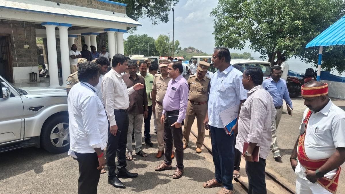 Mettur dam likely to be opened by Tamil Nadu CM Vijay on August 28; Salem Collector holds inspection