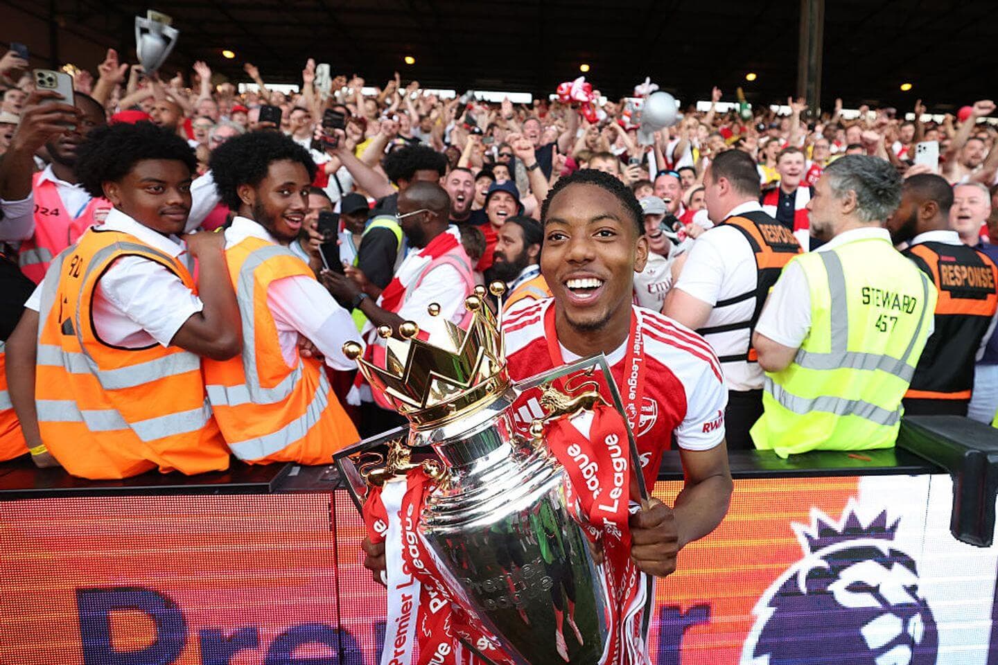 Arsenal's Myles Lewis-Skelly wants to stay amid transfer interest: Wednesday’s live transfer news